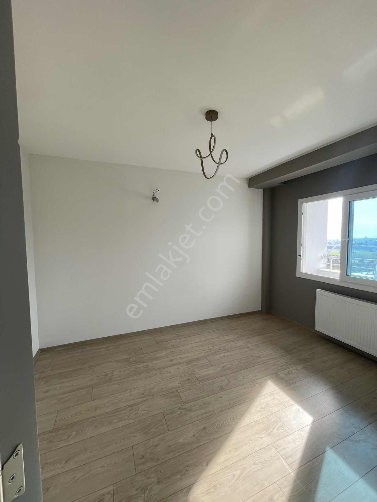 Unıversıte Yanı Lüx Sıtede Dogalgazlı Balkonlu Cok Genıs 1+1 - Görsel 10