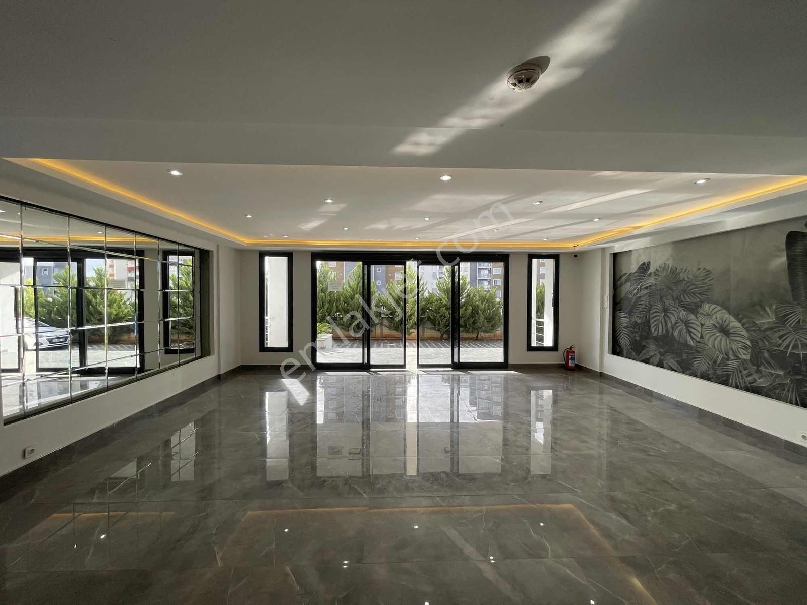 Unıversıte Yanı Lüx Sıtede Dogalgazlı Balkonlu Cok Genıs 1+1 - Görsel 20