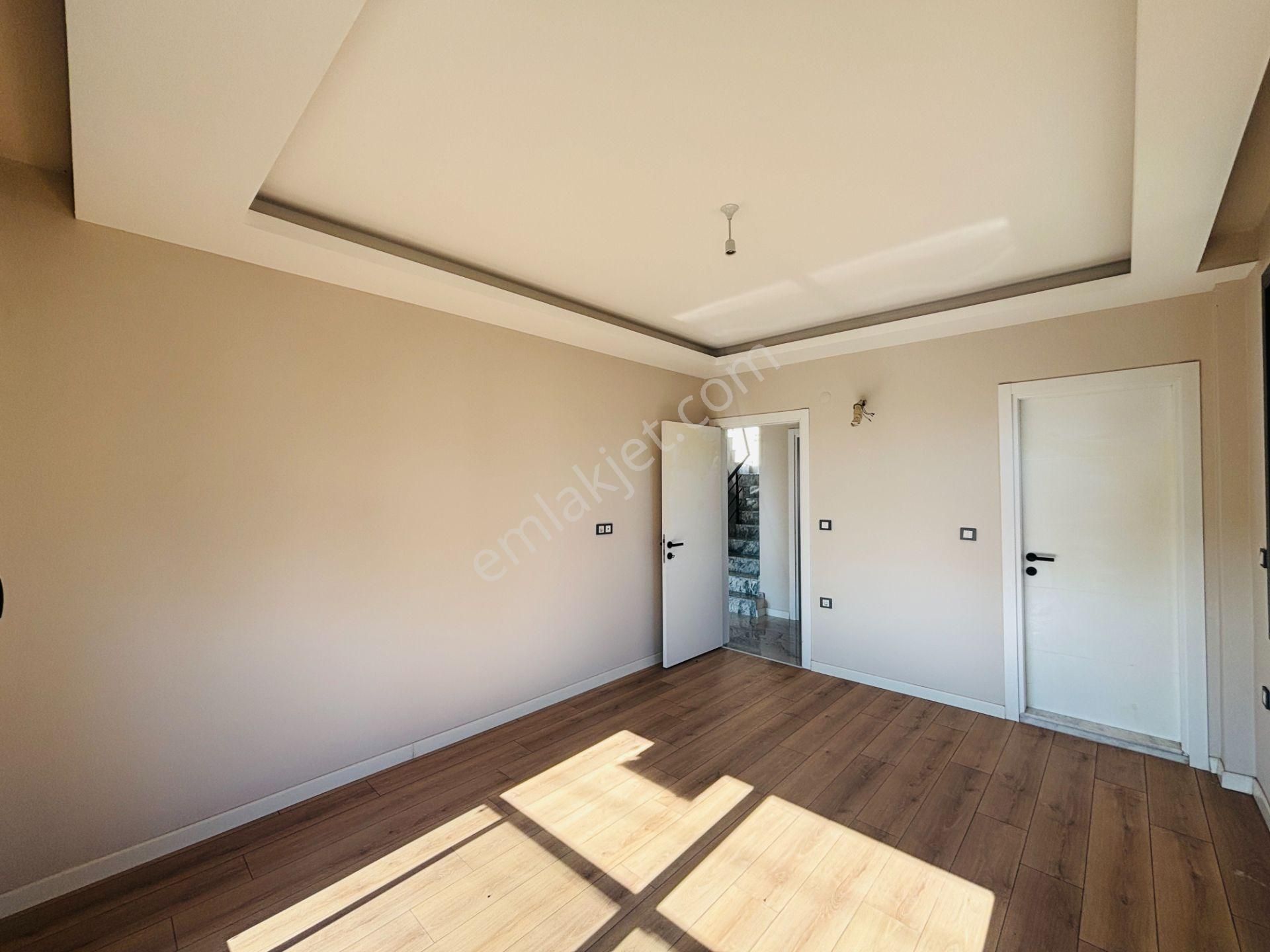 İzmir Seferihiasar Payamlı Mahallesi’nde 3+1 Ebeveyn Banyolu Müstakil Dubleks Yazlık Villa - Görsel 23