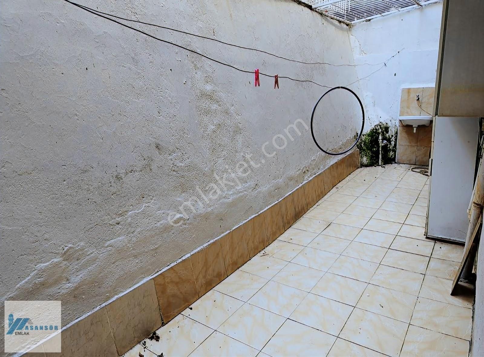 Asansör Emlak'tan Kiralık Doğalgazlı 4+1 Büyük Daire - Görsel 11