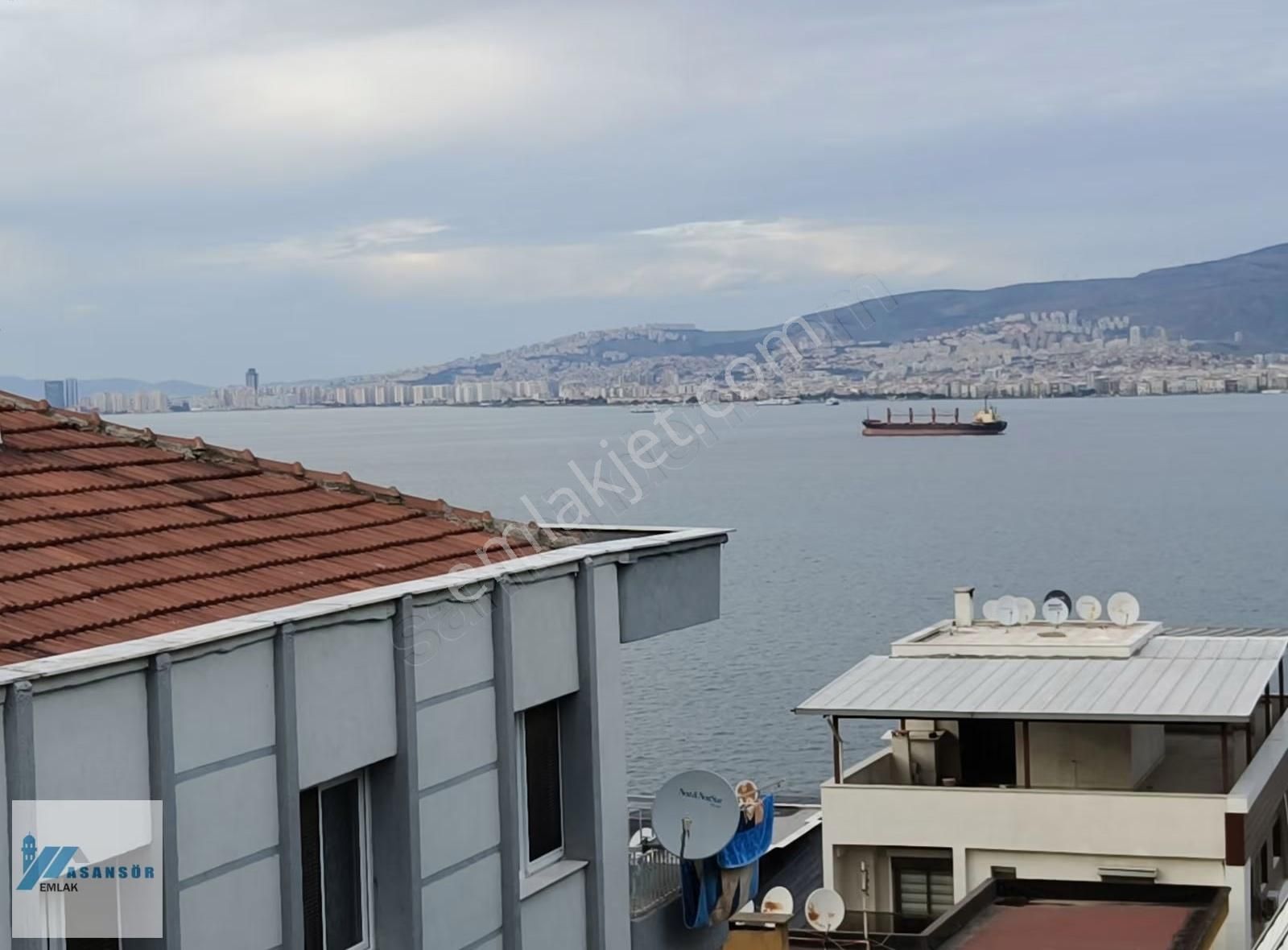 Asansör Emlak'tan Satılık Deniz Manzaralı 2+1 İçi Yapılı Daire ! - Görsel 4