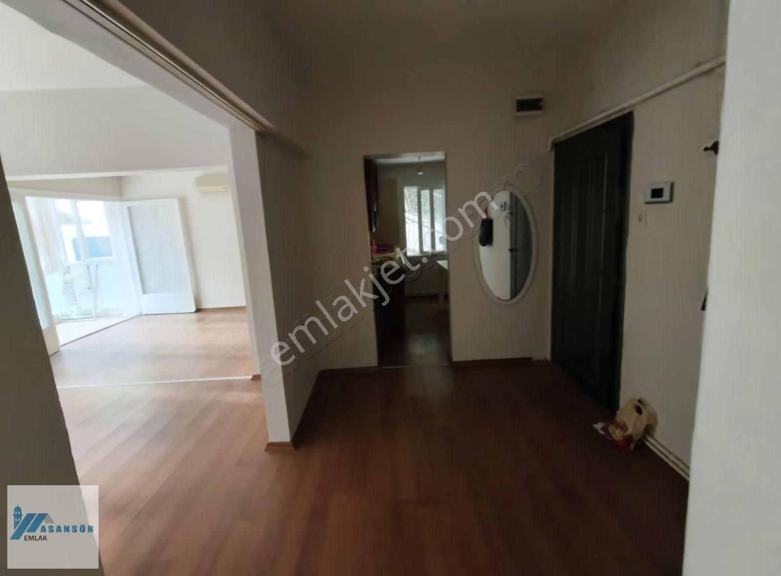 Asansör Emlak'tan Vali Vecdi Gönül Lisesi Karşısında Doğalgazlı - Görsel 24