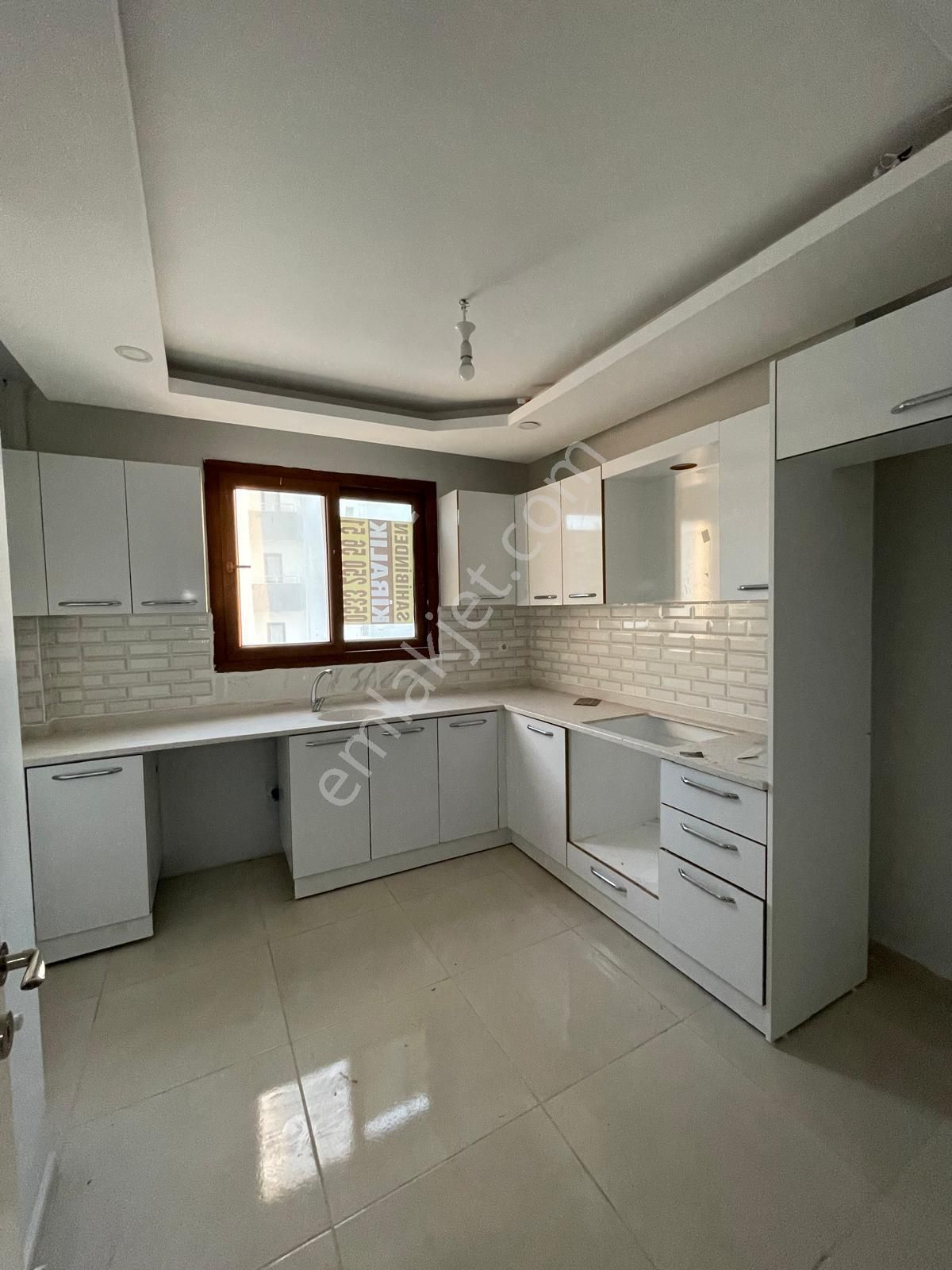Adana Sarıçam Boynuyoğunda 2+1 Bulvara Ve Marketlere Yakın Aylık Kiralık Daire