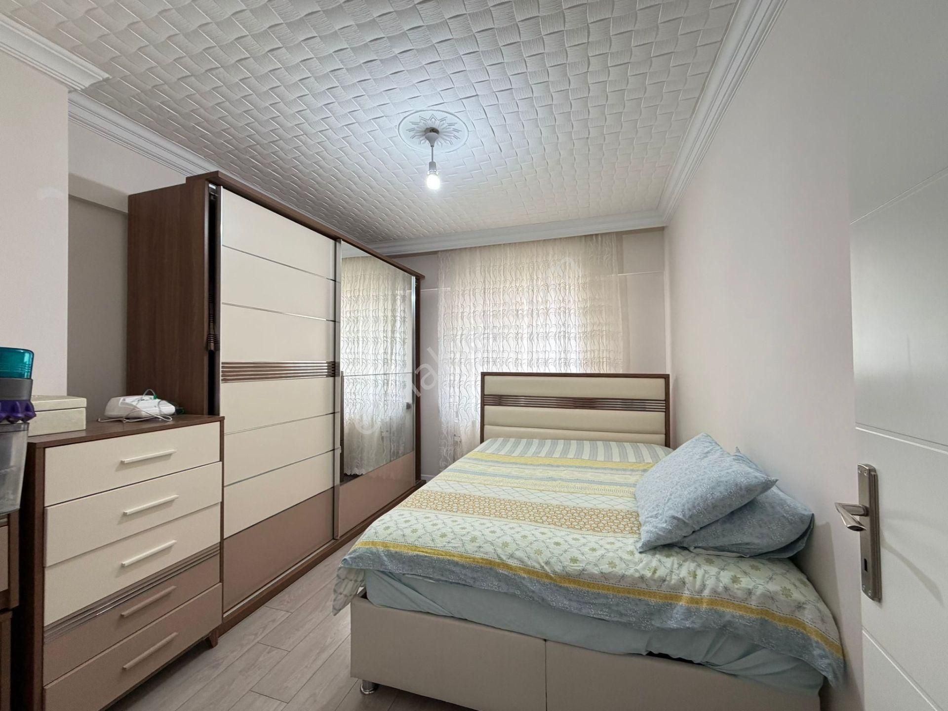 Taşcılar'dan Hicret Cami Yanı İçi Full Yapılı Güney Cephe 1.kat 3+1 Fırsat - Görsel 22