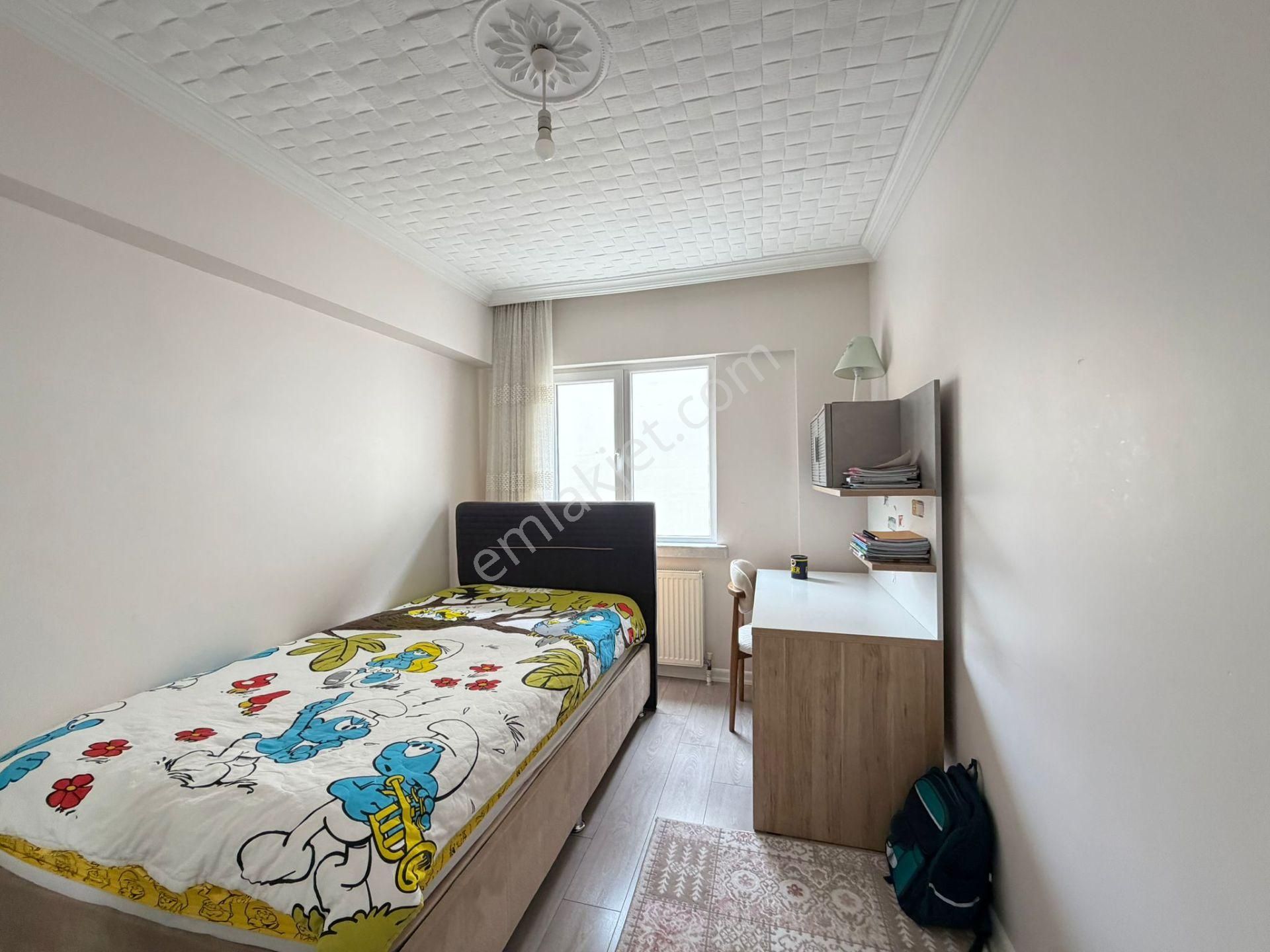 Taşcılar'dan Hicret Cami Yanı İçi Full Yapılı Güney Cephe 1.kat 3+1 Fırsat - Görsel 17