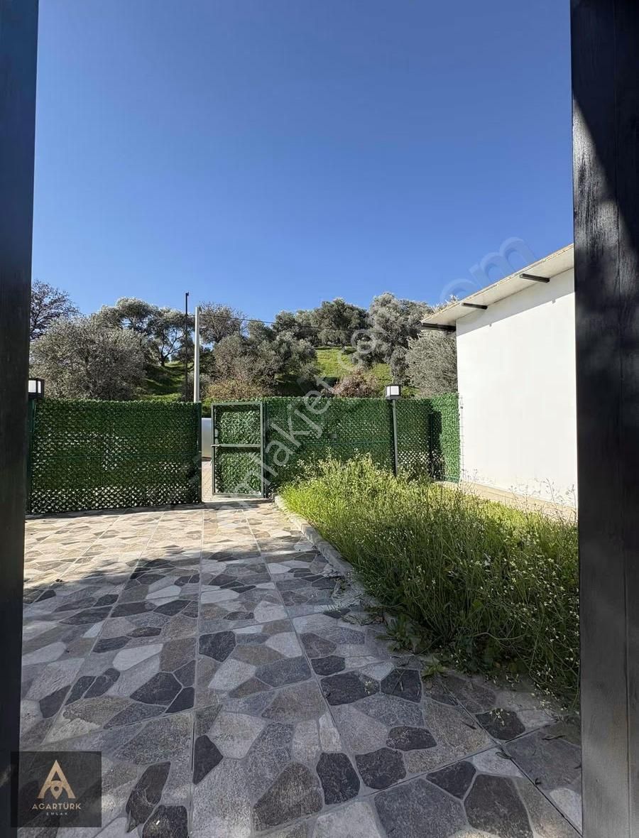 Bozyurt Mevkiinde 1 Dönüm Arsa İçinde 3+1 Havuzlu Eşyalı Villa - Görsel 15