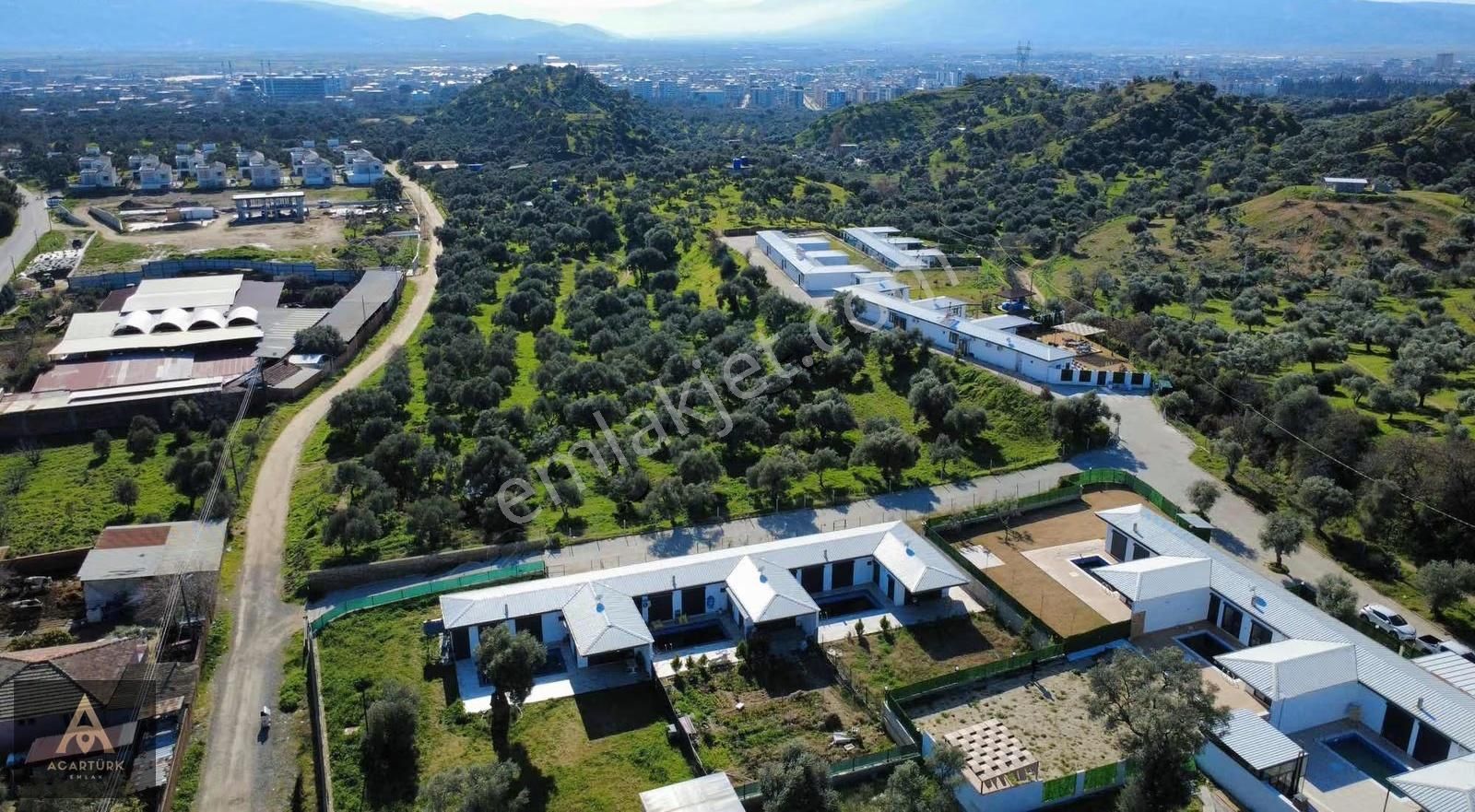 Bozyurt Mevkiinde 1 Dönüm Arsa İçinde 3+1 Havuzlu Eşyalı Villa - Görsel 12