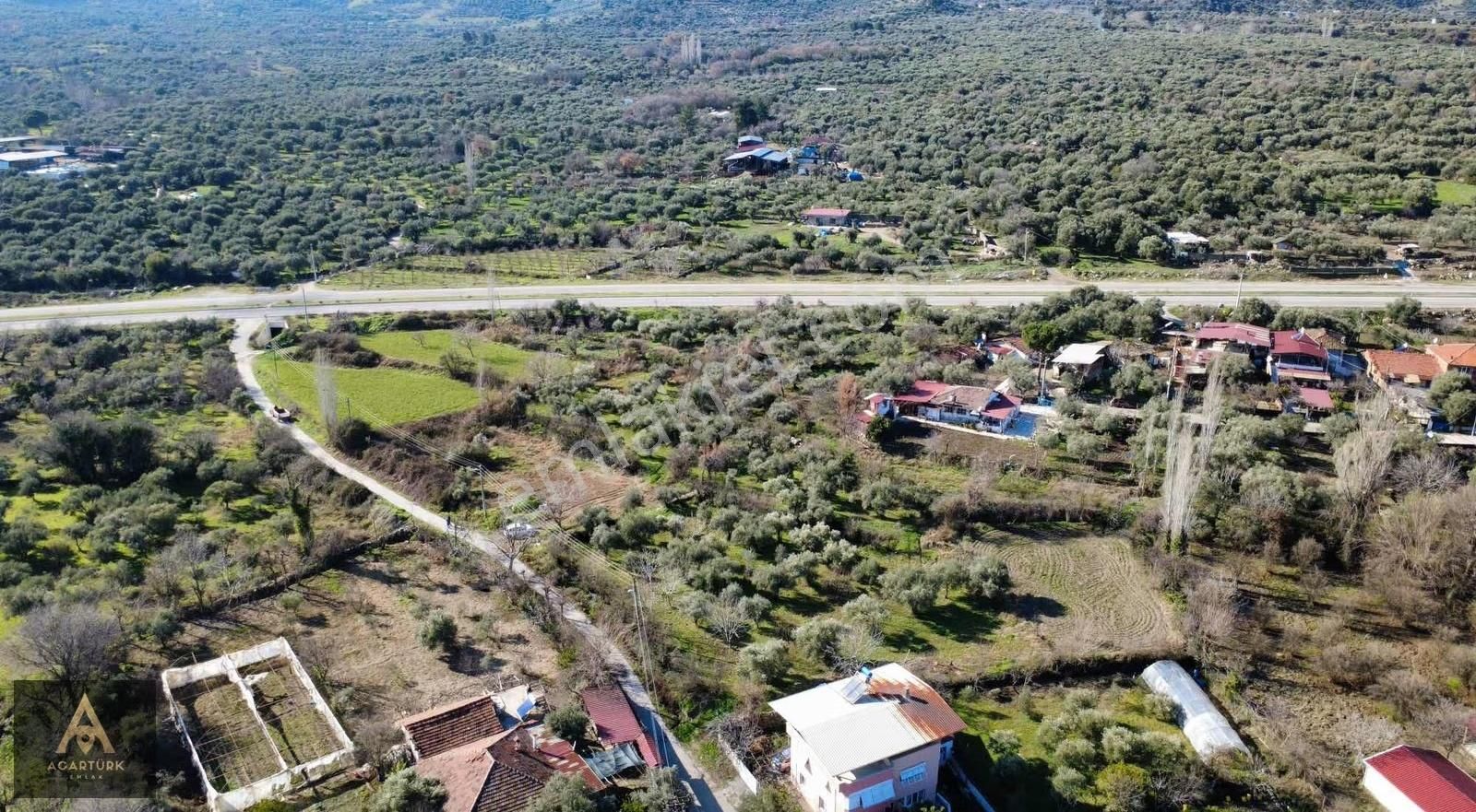 Karacasu Yenice'de Köyiçi Mevkii 2 Dönüme Yakın Arsa - Görsel 3