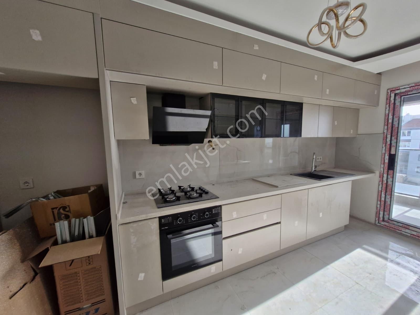 Menemen Cumhuriyet Mahallesinde Lüks 5+1 Dubleks! - Görsel 4