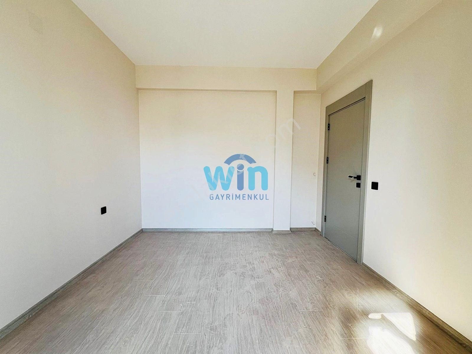 Win'den Çeşmeli'de Prestijli Projede Satılık 1+1 Daire - Görsel 18