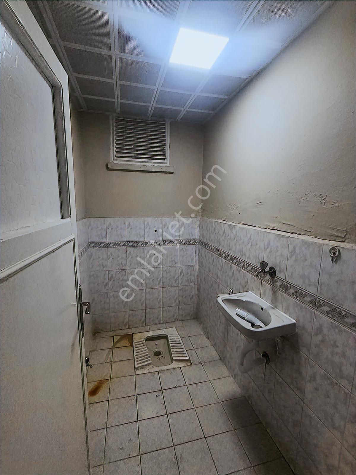 Sevindik'ten İstasyoncad.yakını Y.giriş Arakat 3+1 Kiralık Daire - Görsel 22