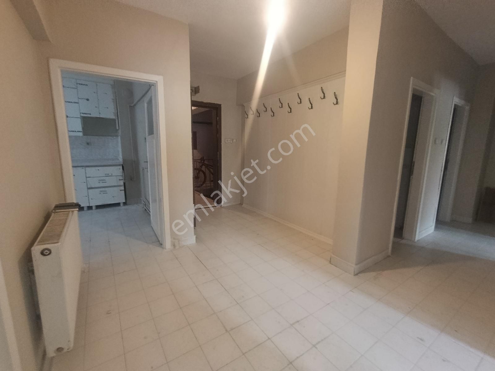 Sevindik'ten İstasyoncad.yakını Y.giriş Arakat 3+1 Kiralık Daire - Görsel 26