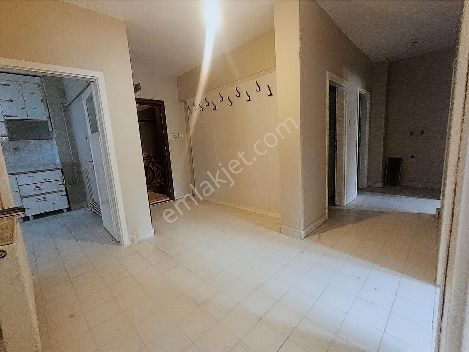 Sevindik'ten İstasyoncad.yakını Y.giriş Arakat 3+1 Kiralık Daire - Görsel 10