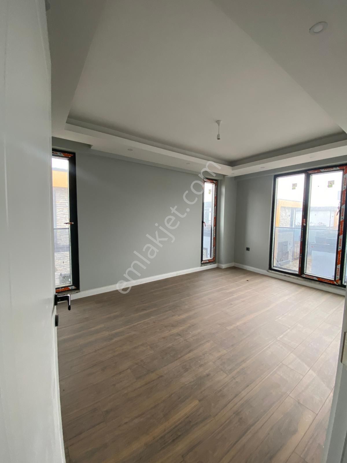 Kartepe Çepni'de Lüks Havuzlu Site İçinde Satılık Müstakil Villa - Görsel 21