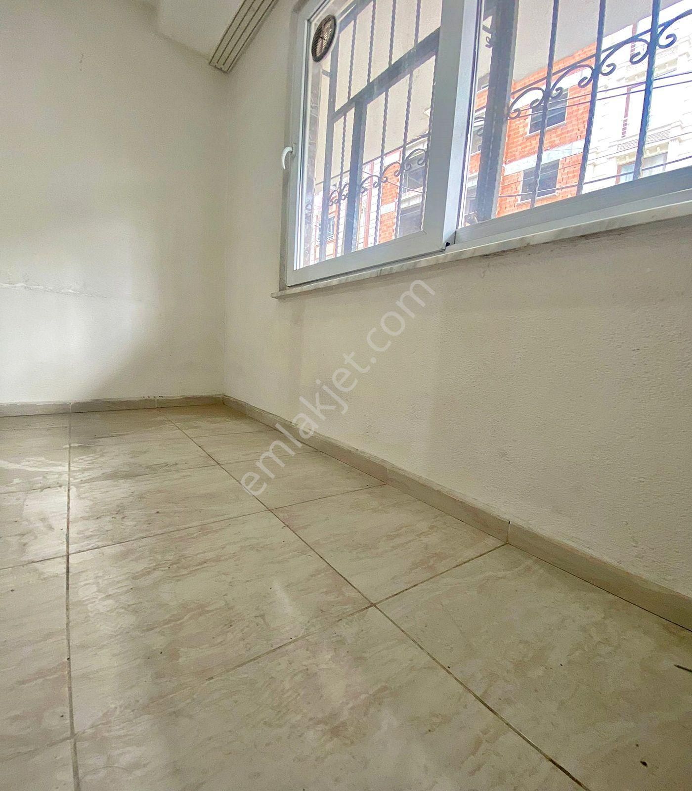 Esenyurt Üçevler Mahallesinde 2+1 Balkonlu Yüksek Giriş - Görsel 12