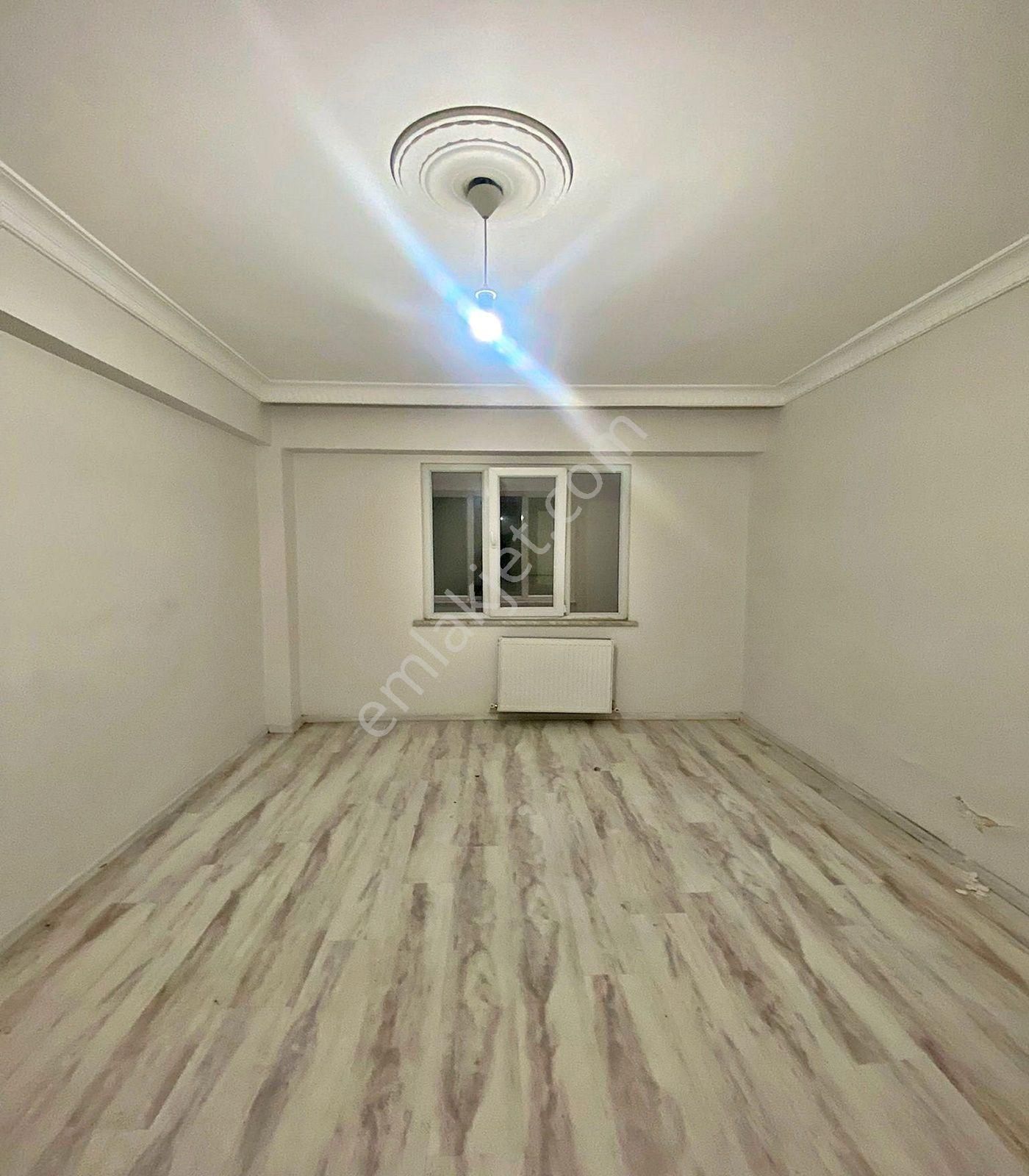 Esenyurt Üçevler Mahallesinde 2+1 Balkonlu Yüksek Giriş - Görsel 15