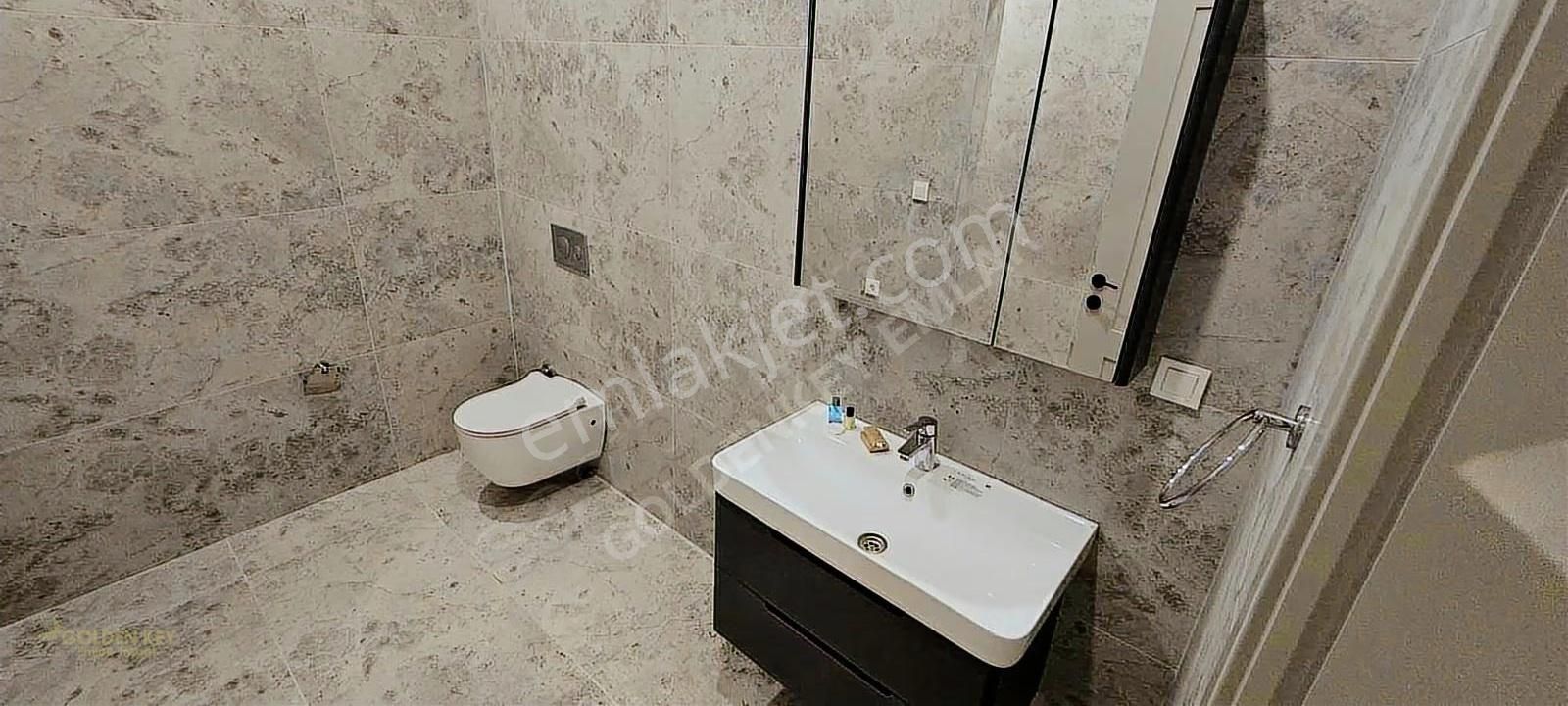 Havuzlu Lüks Sitede Sıfır 1+1 Giriş Kat Fırsat Daire! - Görsel 3