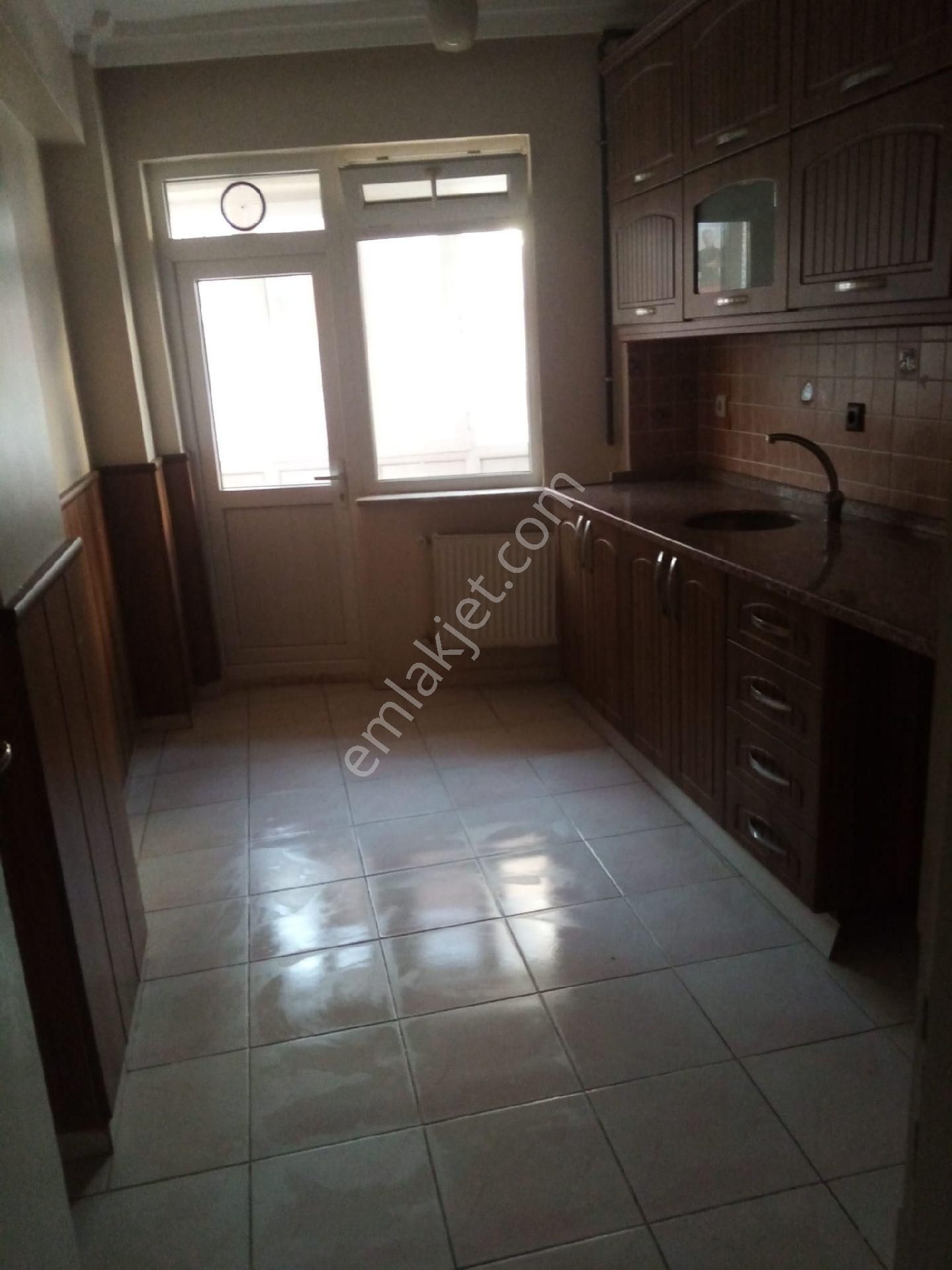 Cumhuriye Mahallesi Satılık 3 - Görsel 3