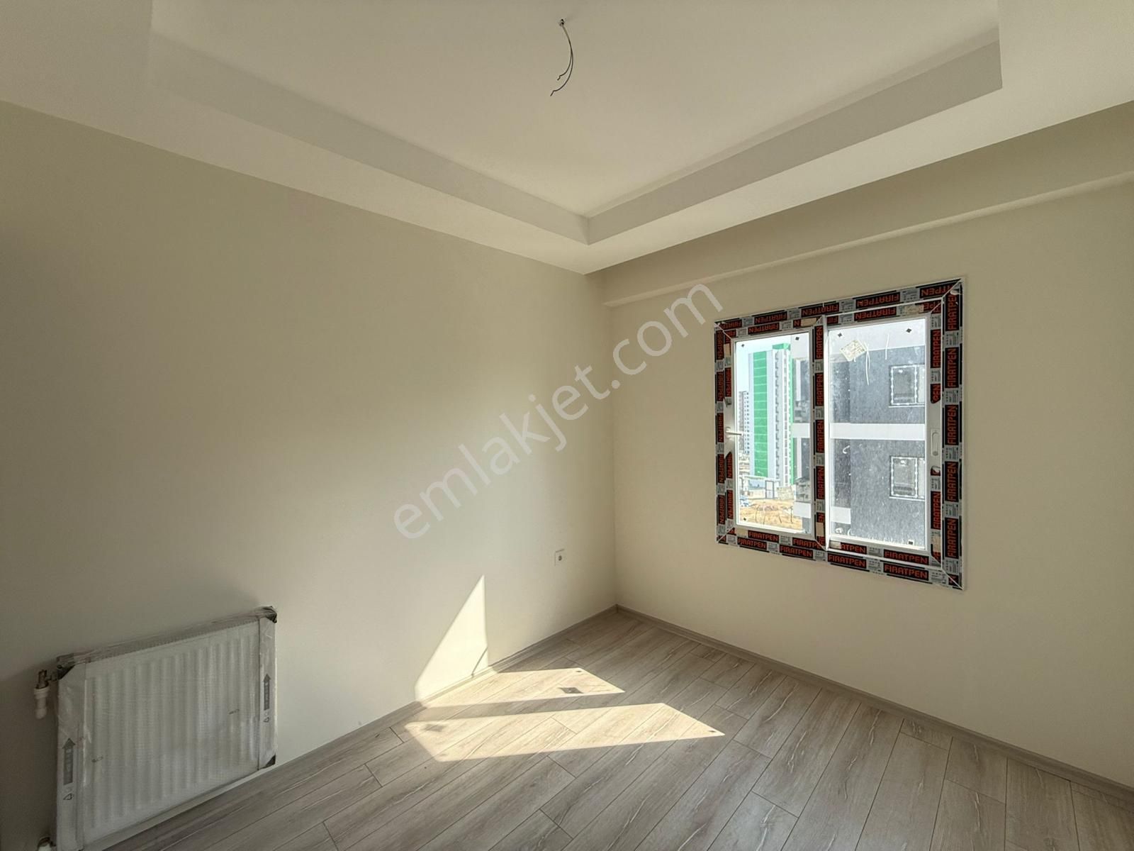 Karınca'dan Akdeniz Mh'de Sıfır Yapılı Ebeveyn Banyolu Giyinme Odalı 3+1 Satılık! - Görsel 11