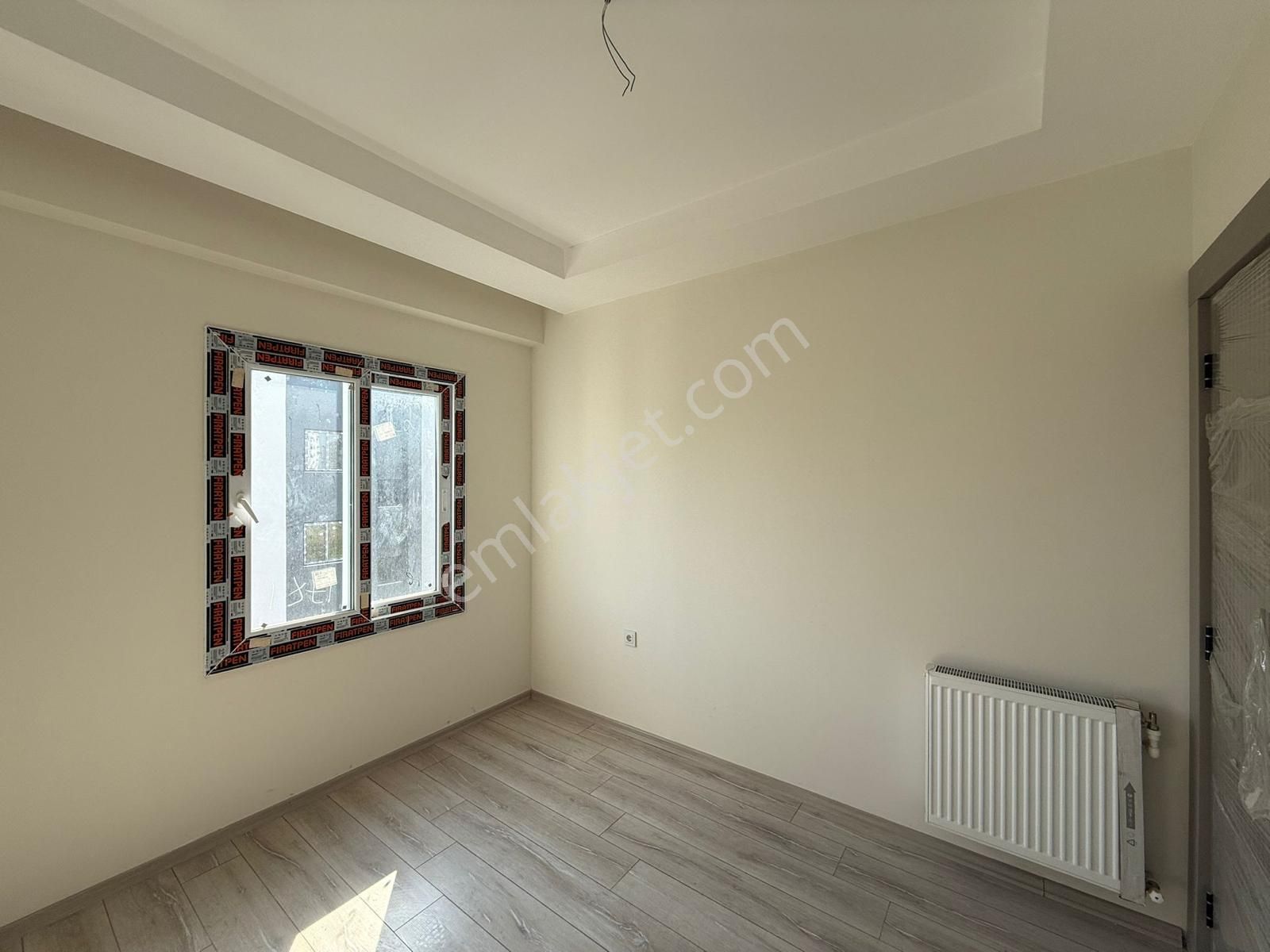 Karınca'dan Akdeniz Mh'de Sıfır Yapılı Ebeveyn Banyolu Giyinme Odalı 3+1 Satılık! - Görsel 13