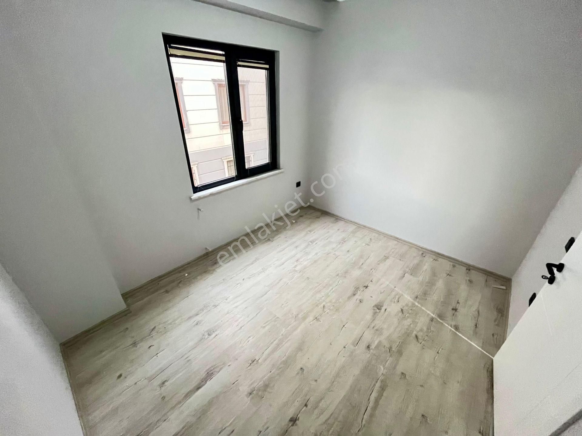 Akçay Sezgin Emlaktan Ara Kat & Doğalgazlı & Fırsat 1+1 Lüx Dair - Görsel 19