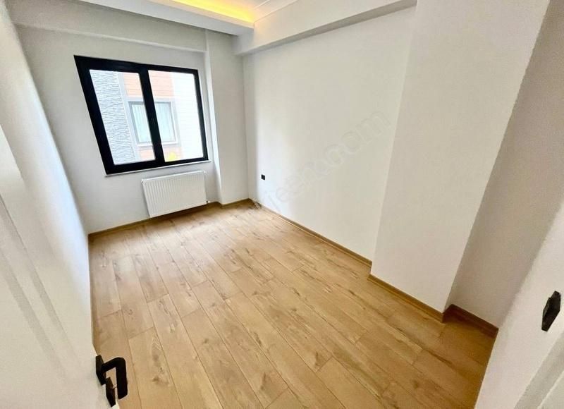 Parladan Modern Ve Şık Tasarımlı Ebeveyn Banyolu 2+1 Ön Cephe - Görsel 14
