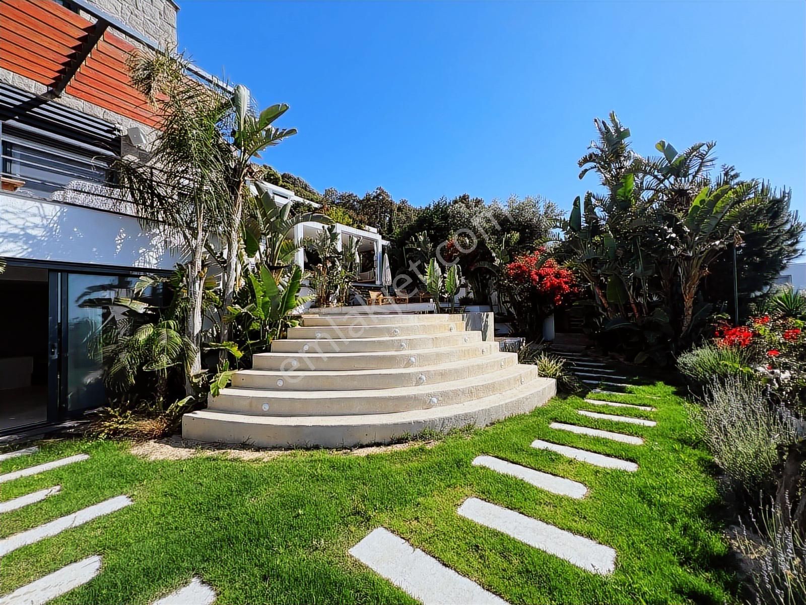 Bodrum Yalıkavak'ta Eşsiz Bali Konseptli Ultra Lüks 6+2 Villa - Görsel 8