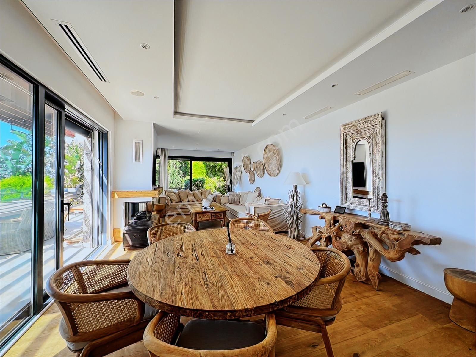 Bodrum Yalıkavak'ta Eşsiz Bali Konseptli Ultra Lüks 6+2 Villa - Görsel 14