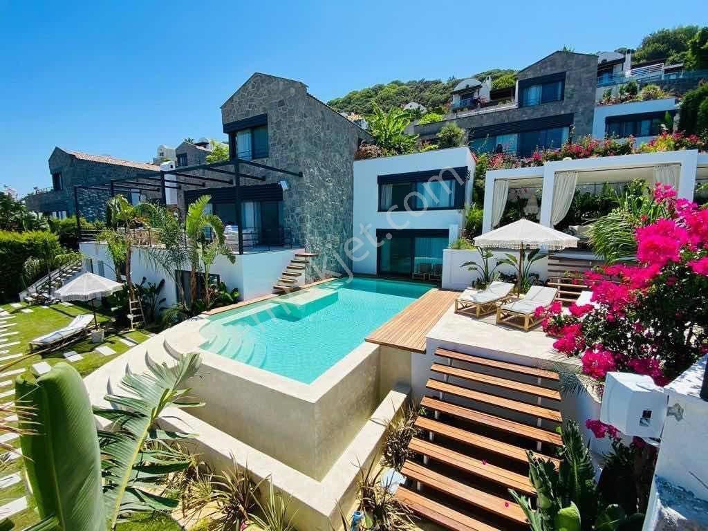 Bodrum Yalıkavak'ta Eşsiz Bali Konseptli Ultra Lüks 6+2 Villa - Görsel 5