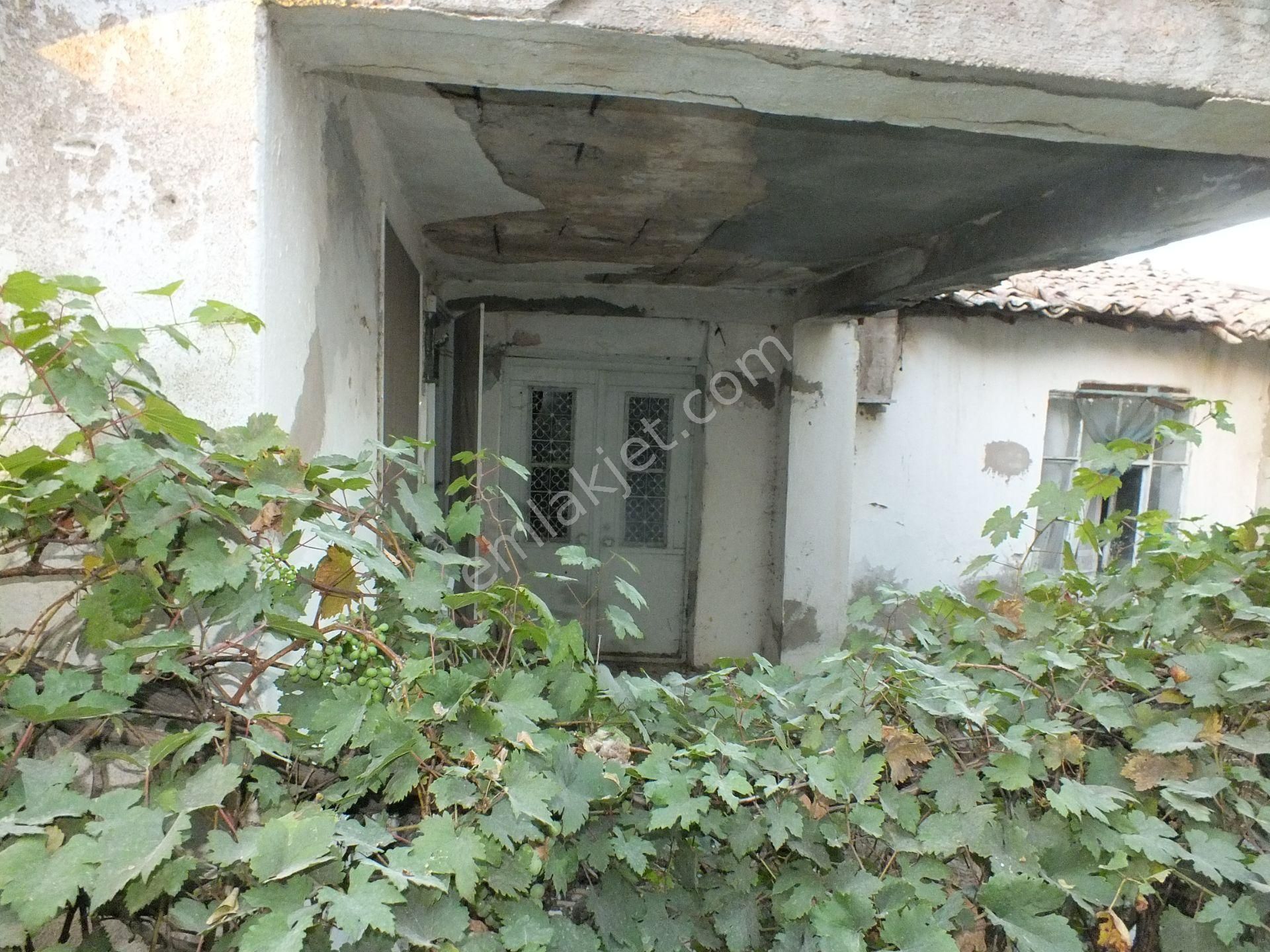 Durasıllı Mahallesinde Satılık Arsa