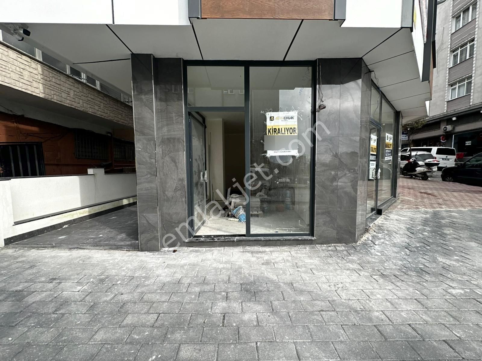 Bahçelievler Mithatpaşa Caddesinde Kiralık Depolu Dükkan, İş Yeri - Görsel 3