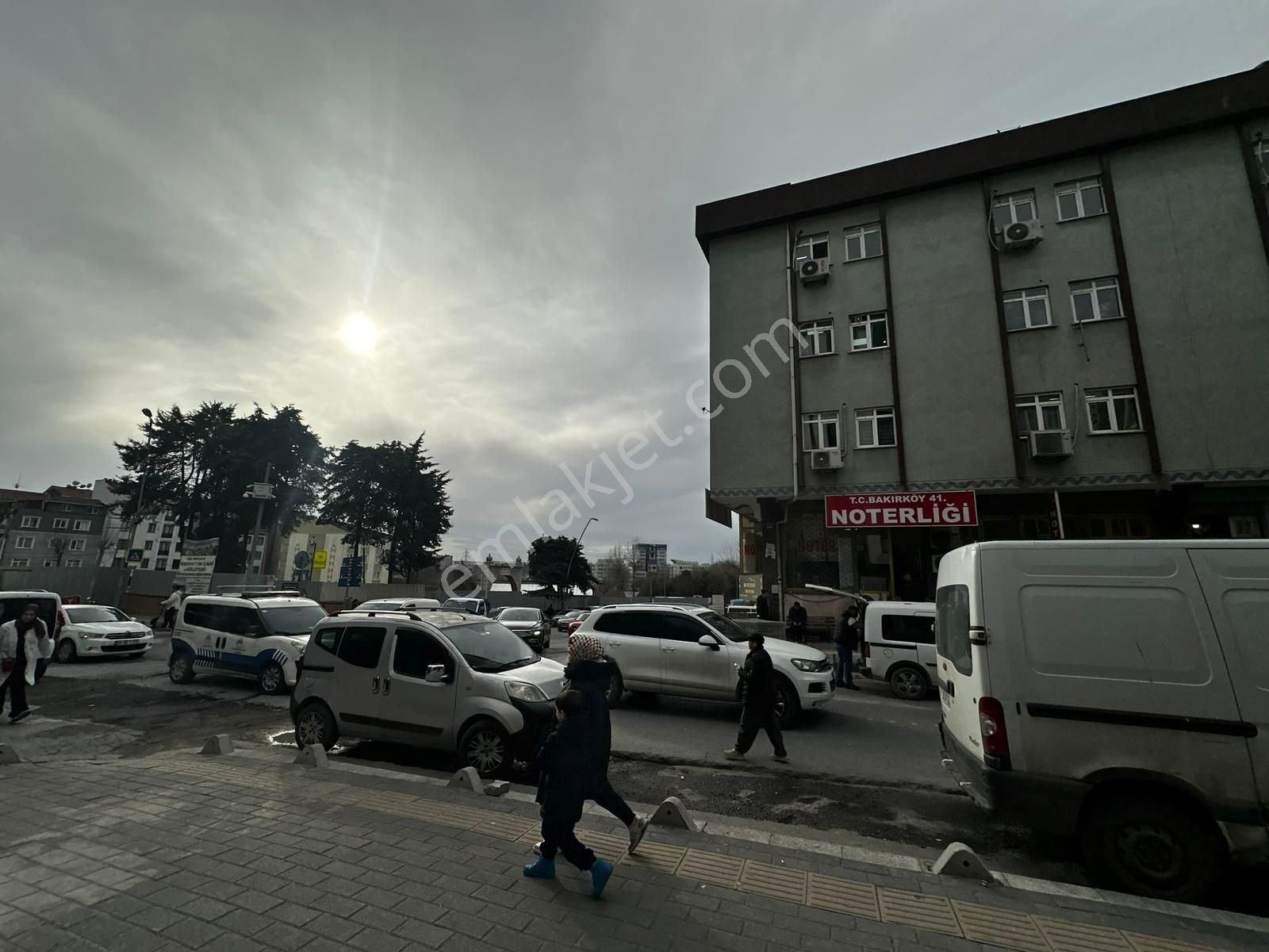 Bahçelievler Mithatpaşa Caddesinde Kiralık Depolu Dükkan, İş Yeri - Görsel 19