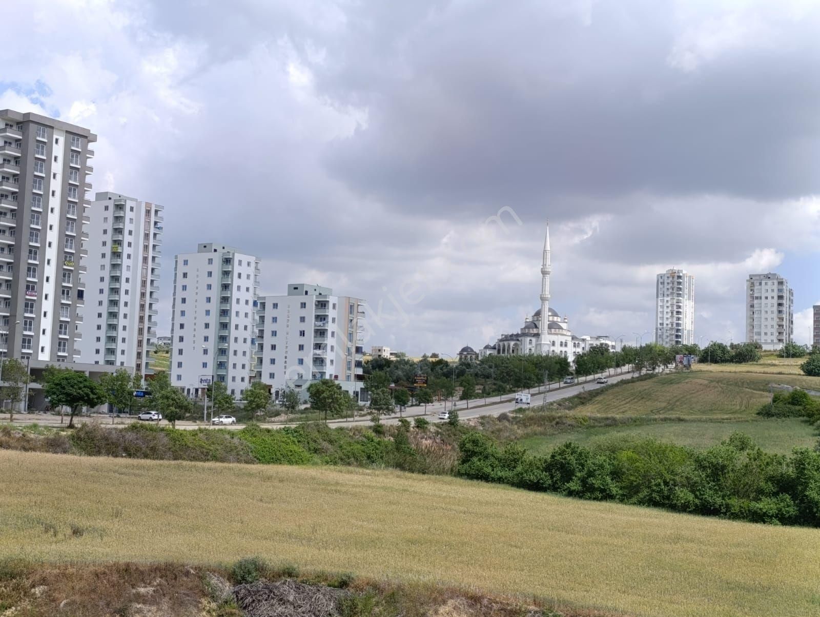 Osmangazi Mahallesinde 1+1 İskanlı Oturuma Hazır Yatay Mimari Satılık Daire - Görsel 28