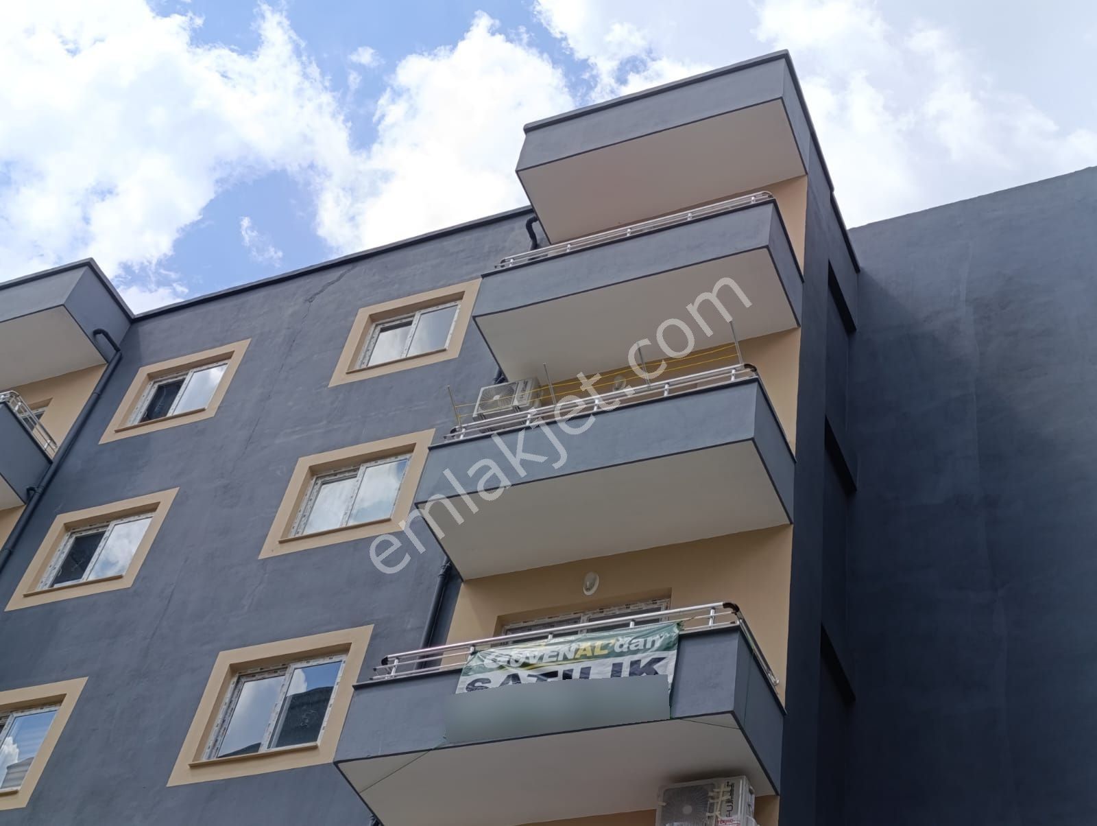 Osmangazi Mahallesinde 1+1 İskanlı Oturuma Hazır Yatay Mimari Satılık Daire - Görsel 24