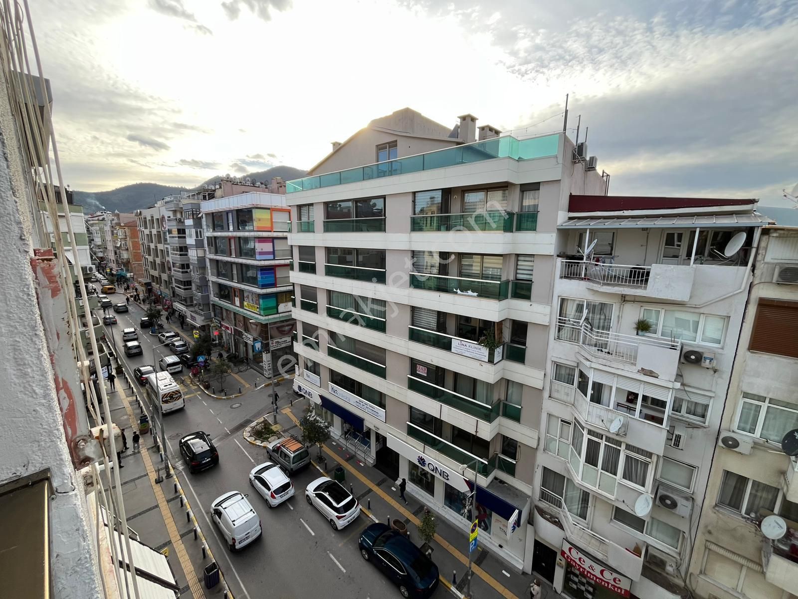 Asil'den Ata Cad. Girişinde 3+1 Lüks Yapılı Çift Cephe Daire - Görsel 7