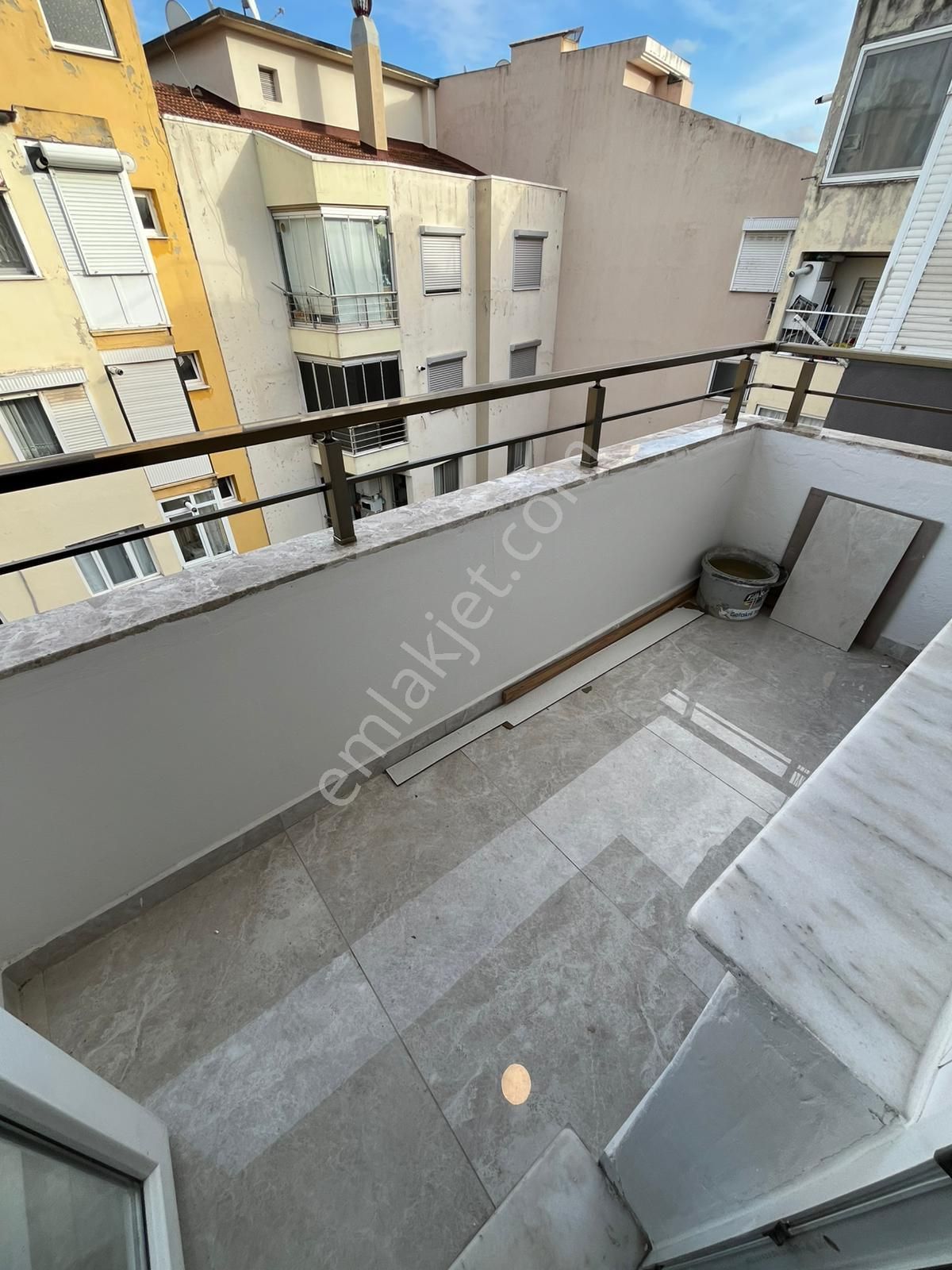 Asil'den Ata Cad. Girişinde 3+1 Lüks Yapılı Çift Cephe Daire - Görsel 25