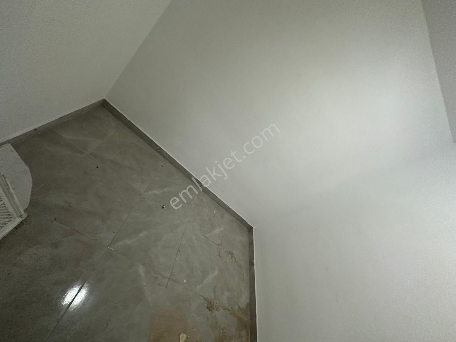 Yeni Cimşit Mh^de Ara Katta Asansörlü Ön Cp. E. Banyolu G. Odalı 4+1 Geniş Balkonlu Kupon Daire ! - Görsel 33