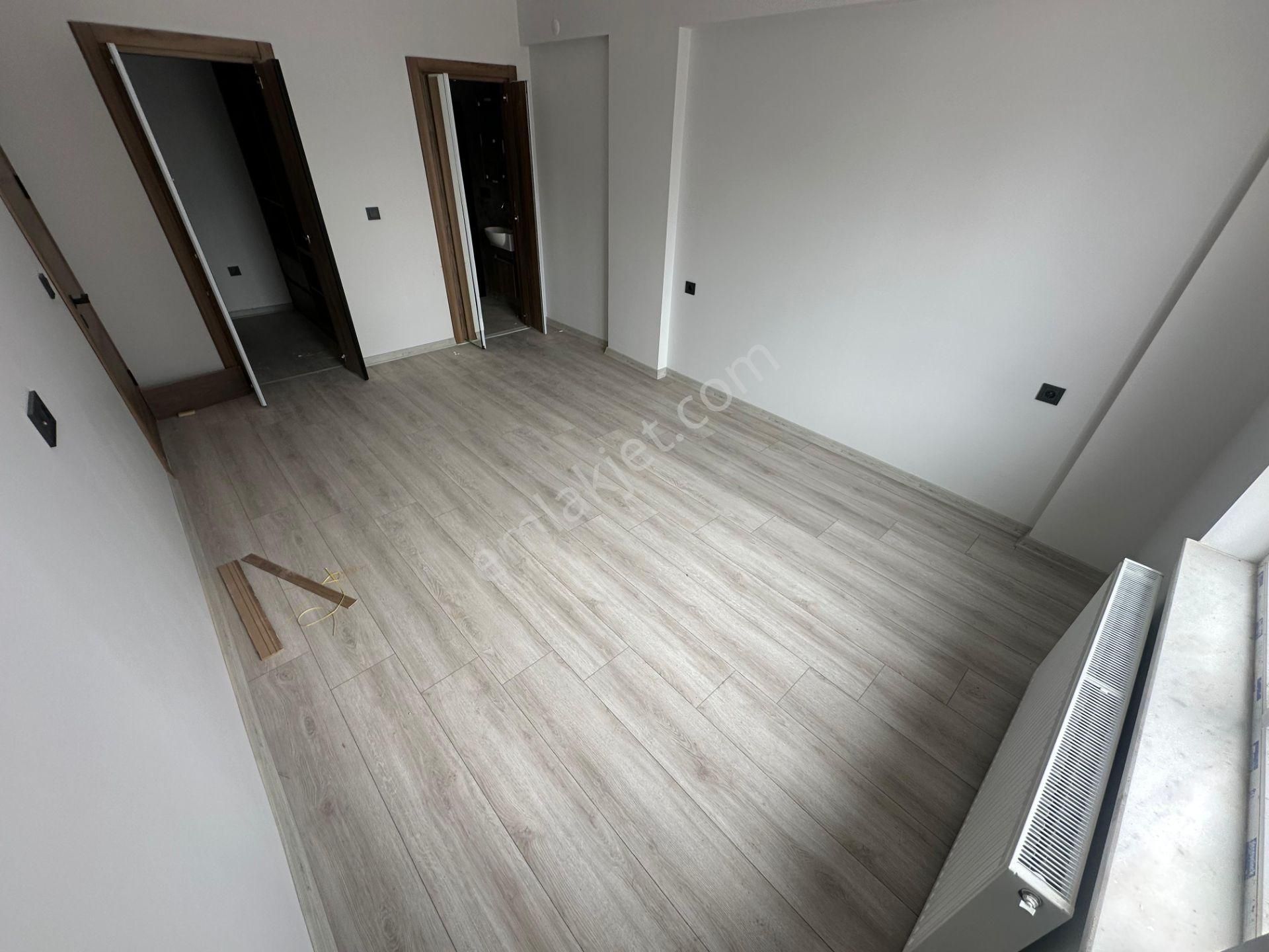 Yeni Cimşit Mh^de Ara Katta Asansörlü Ön Cp. E. Banyolu G. Odalı 4+1 Geniş Balkonlu Kupon Daire ! - Görsel 21