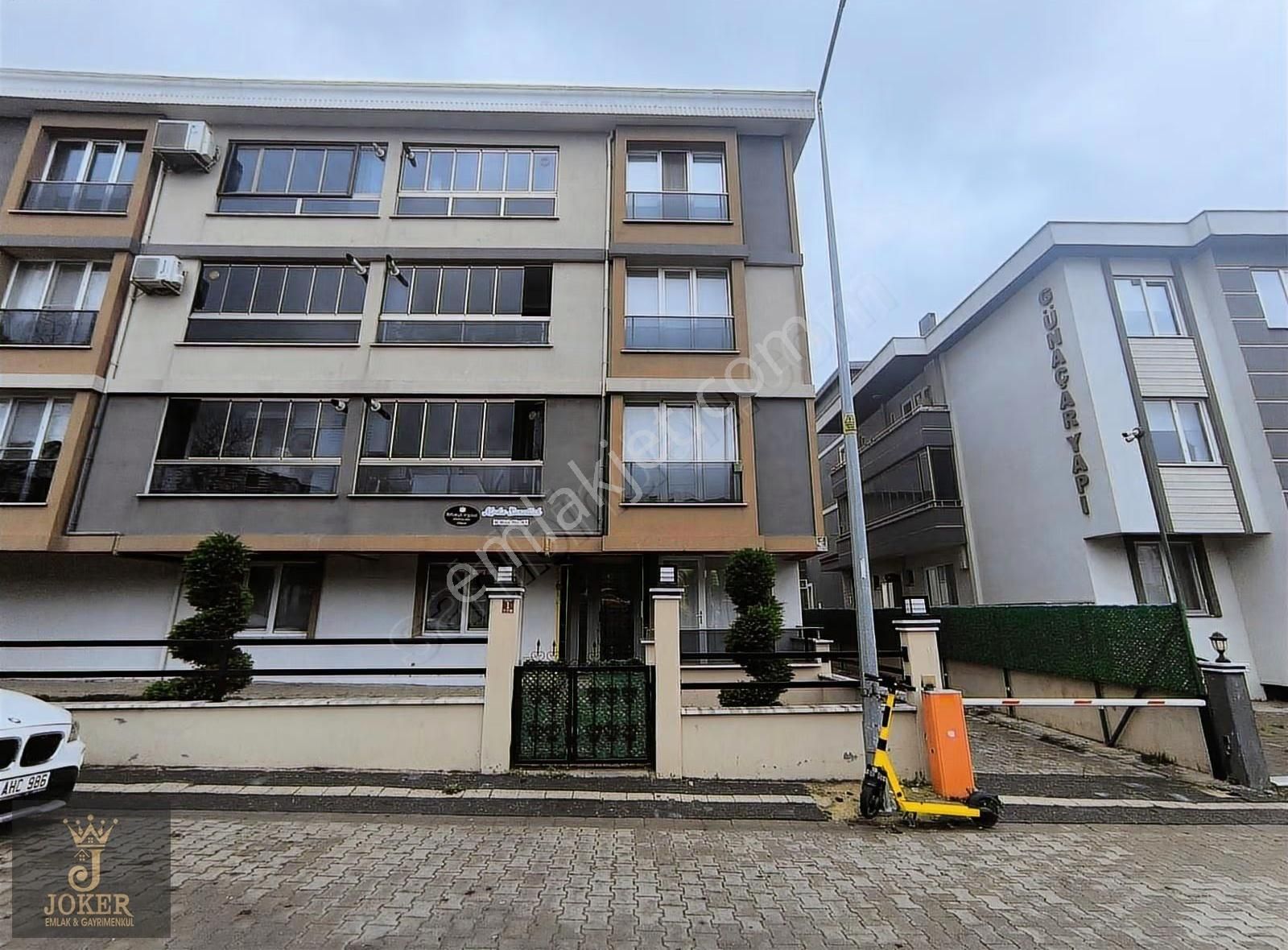 Moda Sunullah Konutlarında Eşyalı Kiralık 1+1 Spor Salonlu