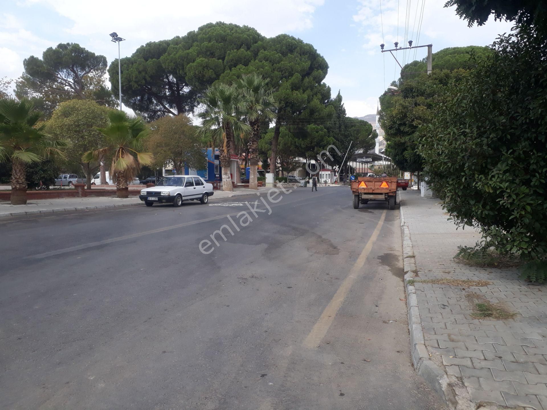 Horsunlu Mahallesin De Satılık 2 Katlı Müstakil Ve Bahçeli Ev - Görsel 16