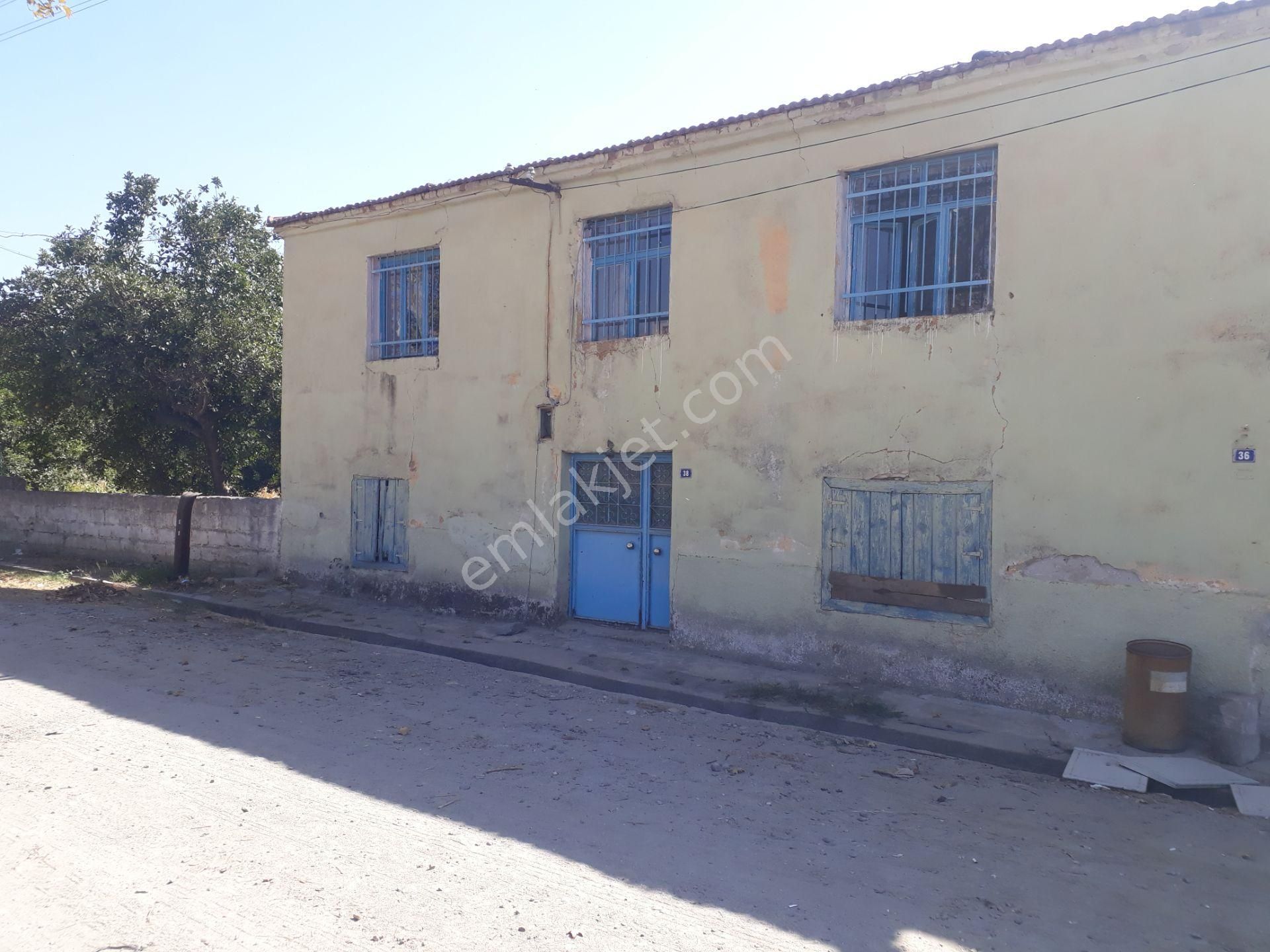 Horsunlu Mahallesin De Satılık 2 Katlı Müstakil Ve Bahçeli Ev