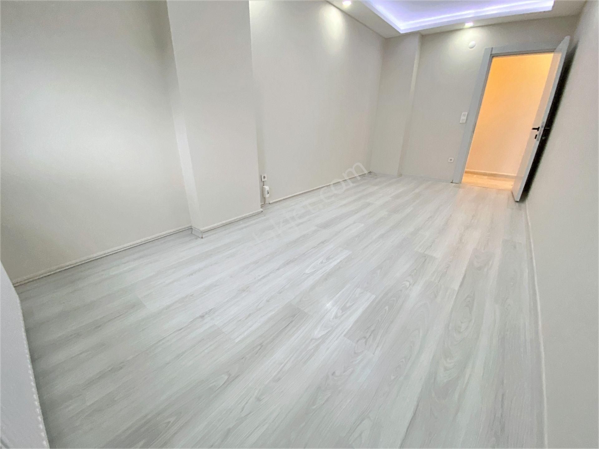 🌀gültaş Emlaktan Akçay’da Satılık Ön Cephe Ebeveyn Banyolu Siemens Ankastreli 3+1 Daire - Görsel 24