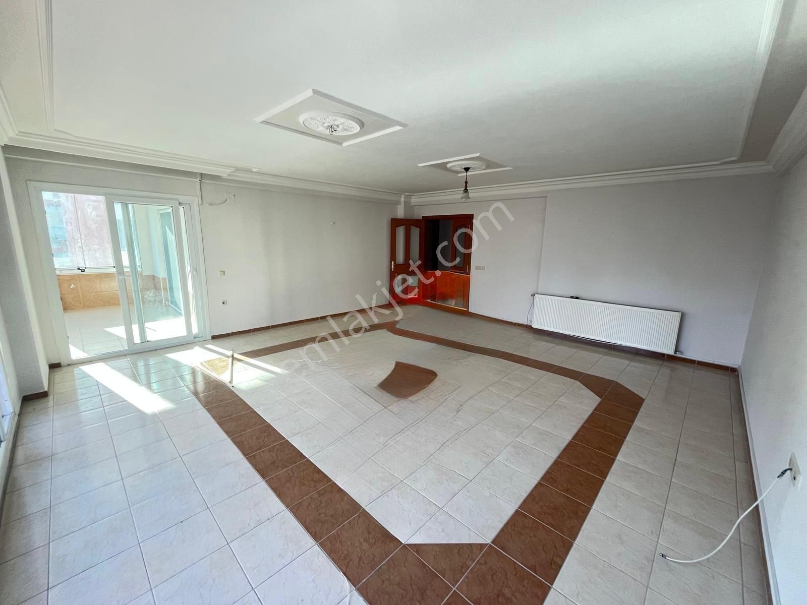 İz'den Huzurevlerin'de Xl Oturum 3+1 Satılık Daire - Görsel 4