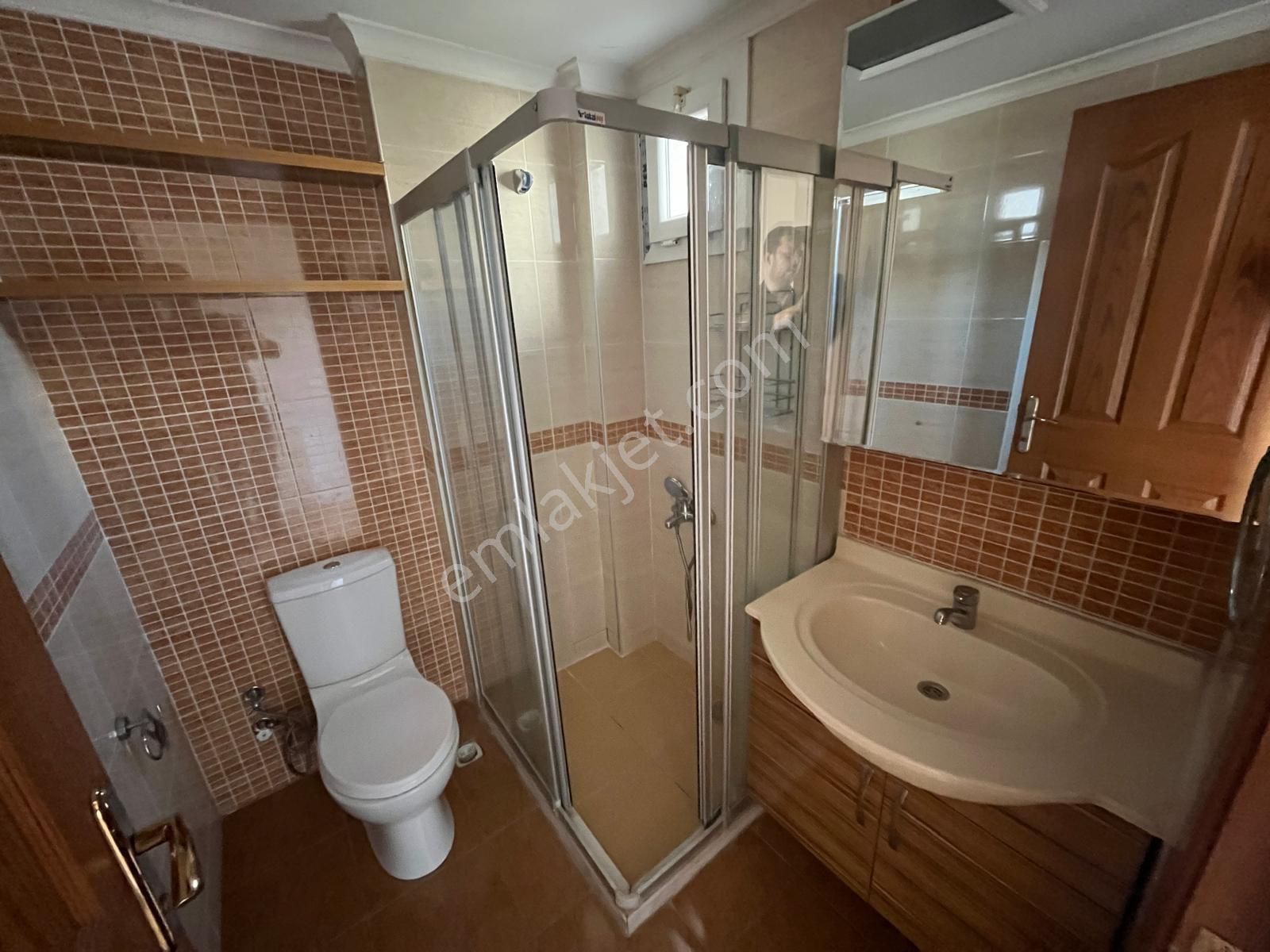 İz'den Huzurevlerin'de Xl Oturum 3+1 Satılık Daire