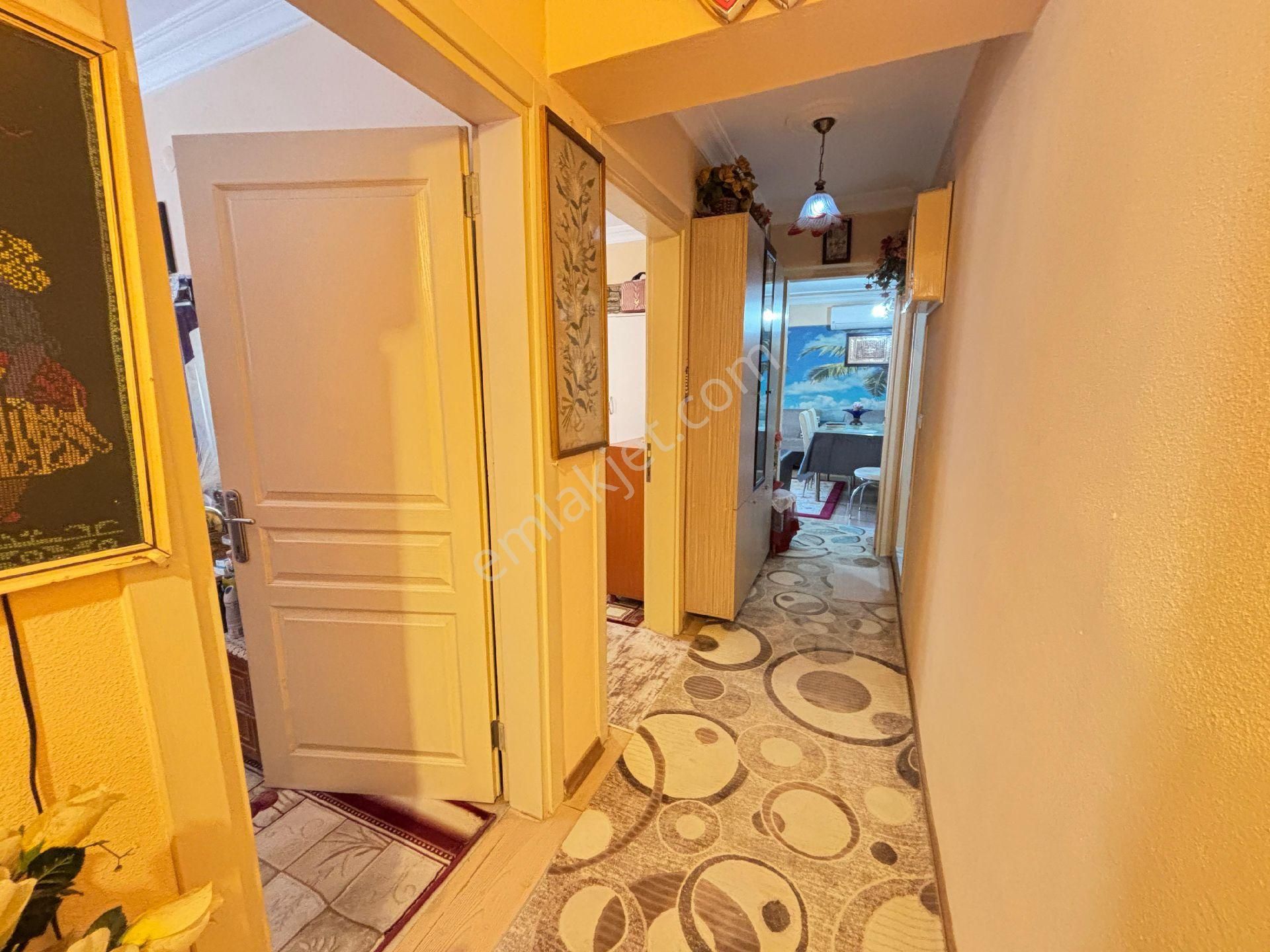 İzmir Seferihisar Ürkmez Merkezde Plaja 150 M Geniş Yapılı 2+1 Satılık Daire - Görsel 4