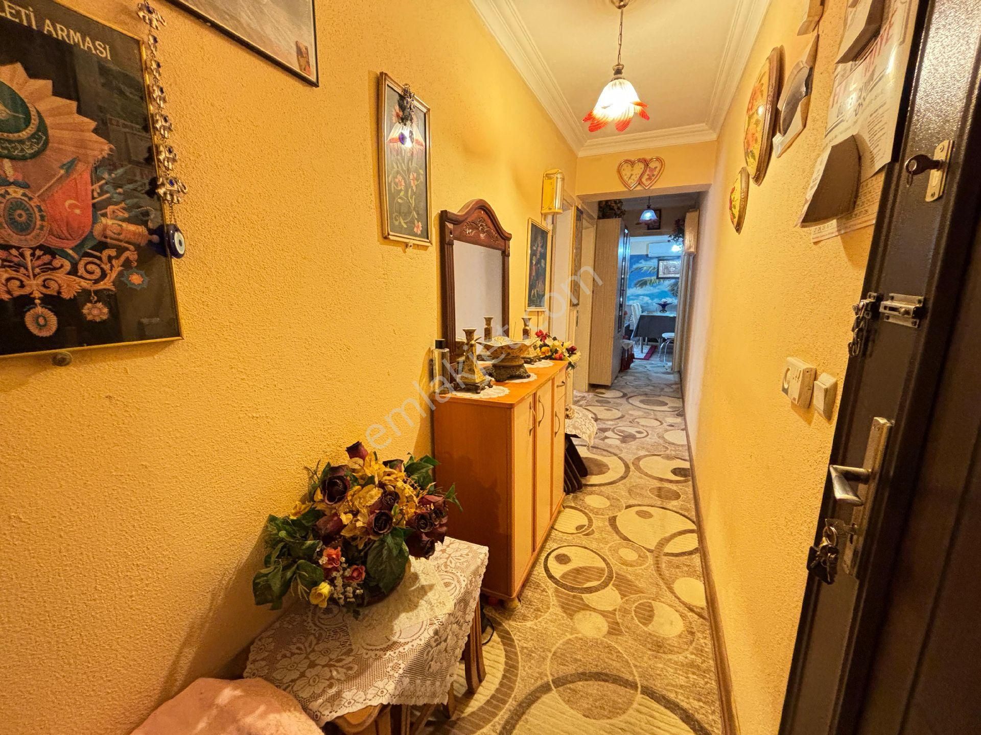 İzmir Seferihisar Ürkmez Merkezde Plaja 150 M Geniş Yapılı 2+1 Satılık Daire - Görsel 3