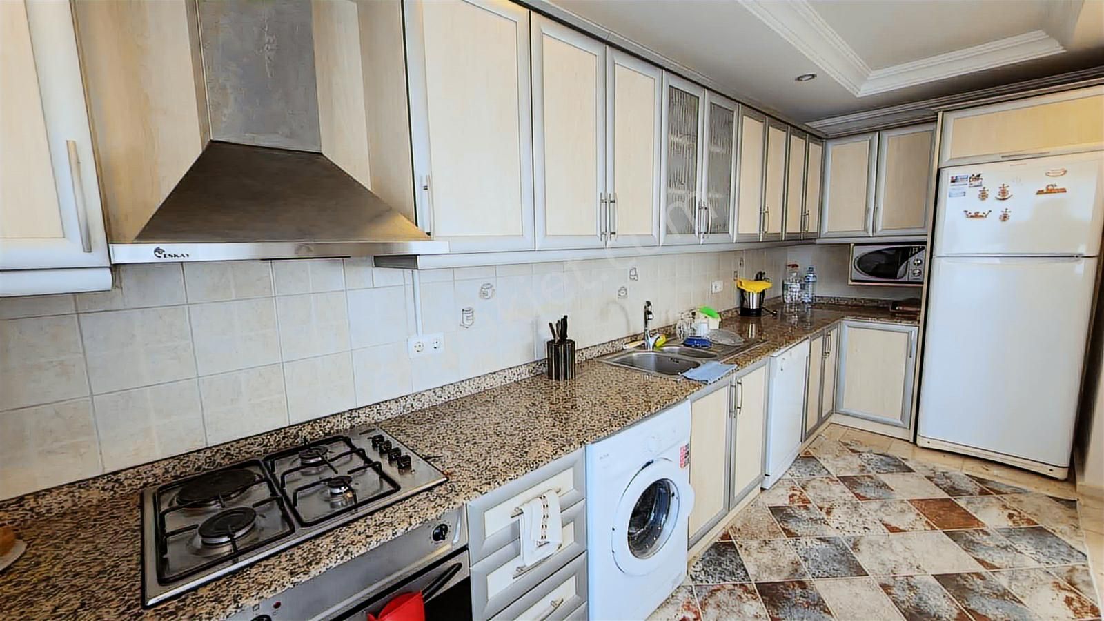 Alanya Çarşı İçinde Full Eşyalı Kiralık 2.kat Daire - Görsel 13