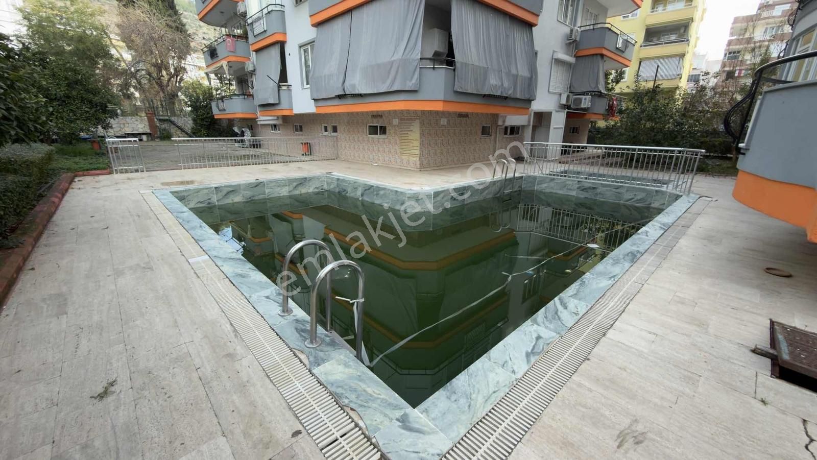 Alanya Çarşı İçinde Full Eşyalı Kiralık 2.kat Daire - Görsel 20