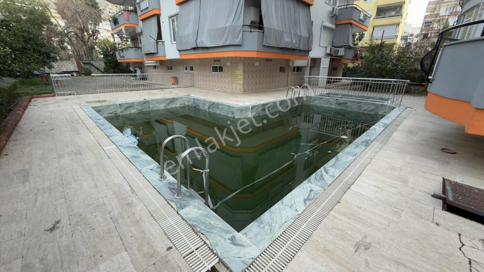 Alanya Çarşı İçinde Full Eşyalı Kiralık 2.kat Daire - Görsel 11