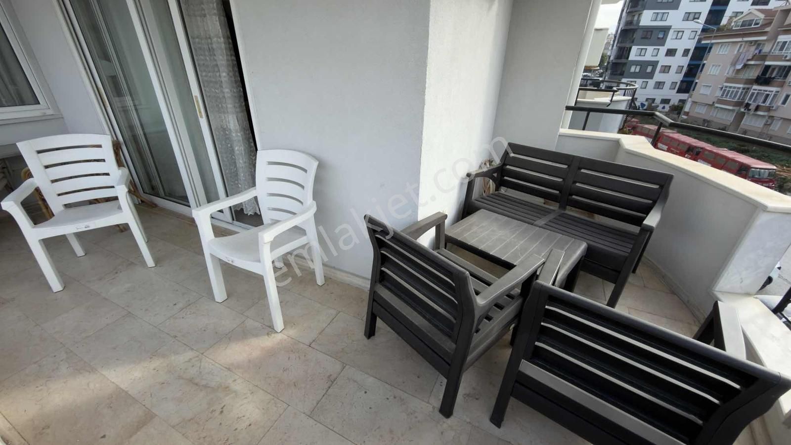 Alanya Çarşı İçinde Full Eşyalı Kiralık 2.kat Daire - Görsel 5